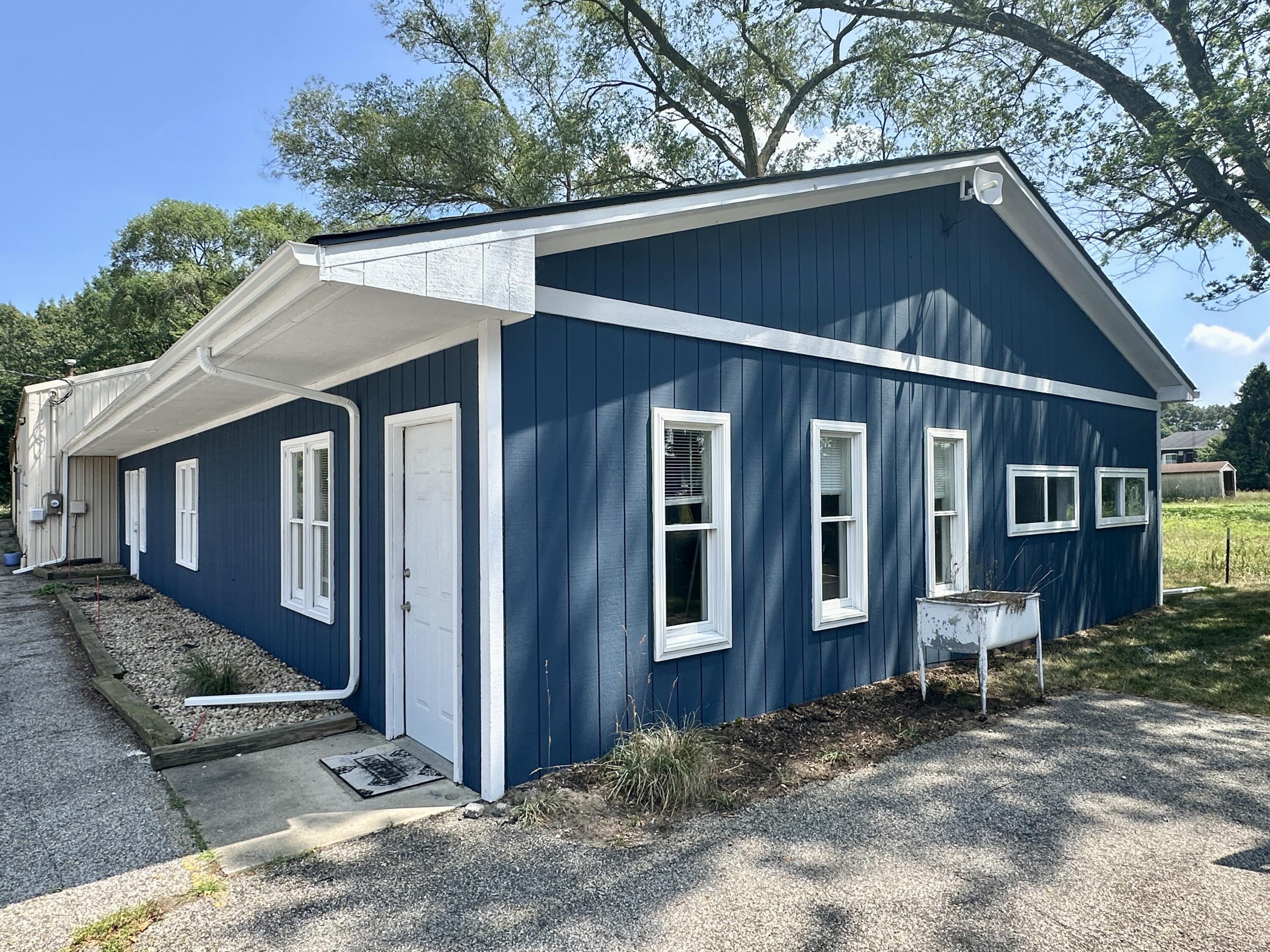 4333 Red Arrow Highway B Property Photo 23