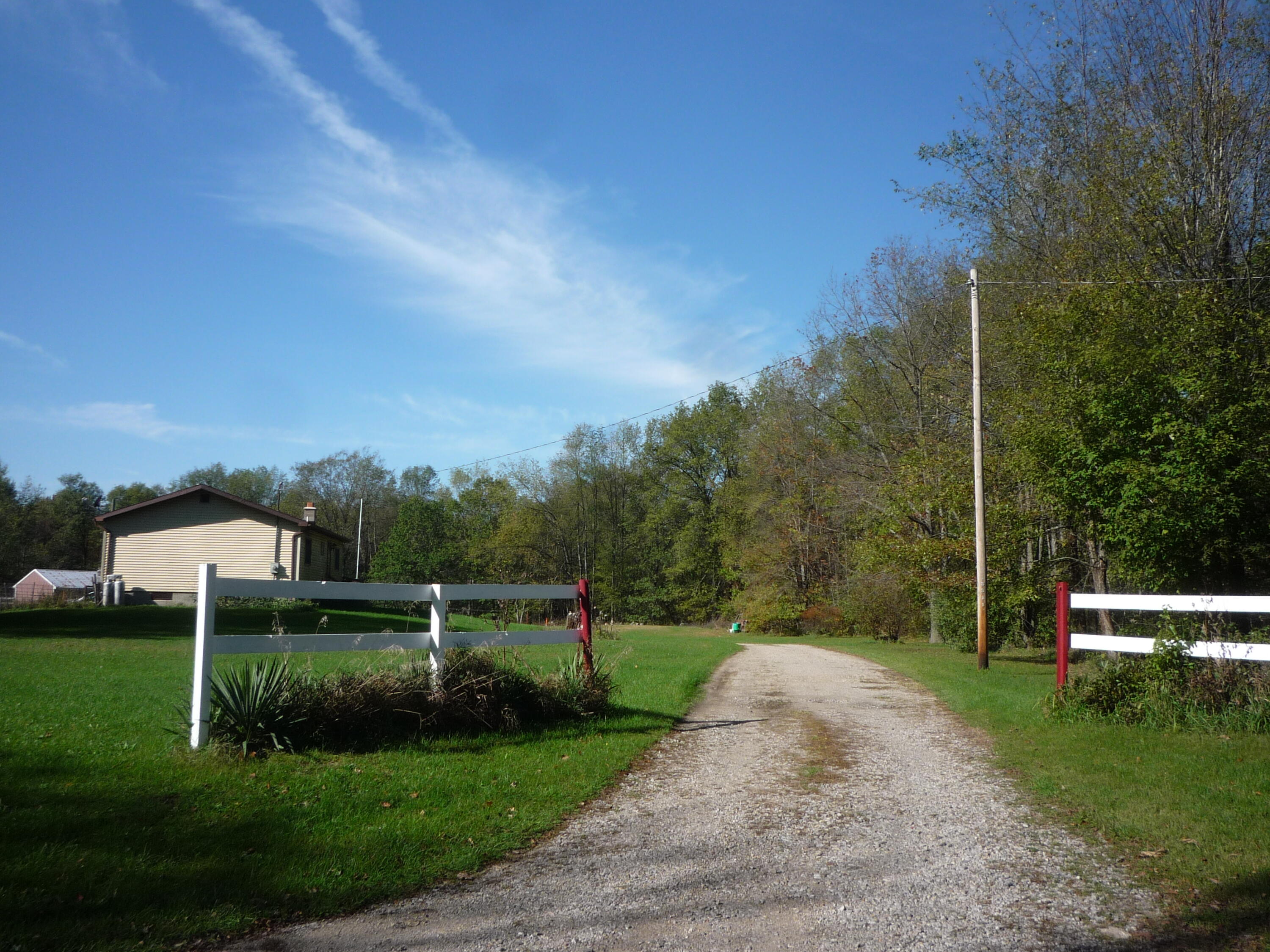 3311 8 1/2 Mile Road Property Photo 3