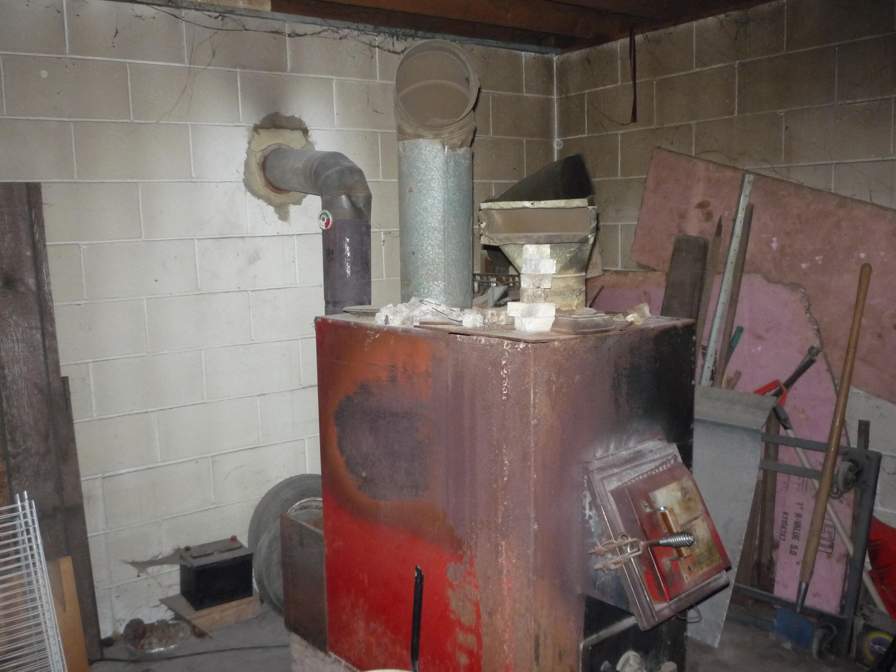 3311 8 1/2 Mile Road Property Photo 18