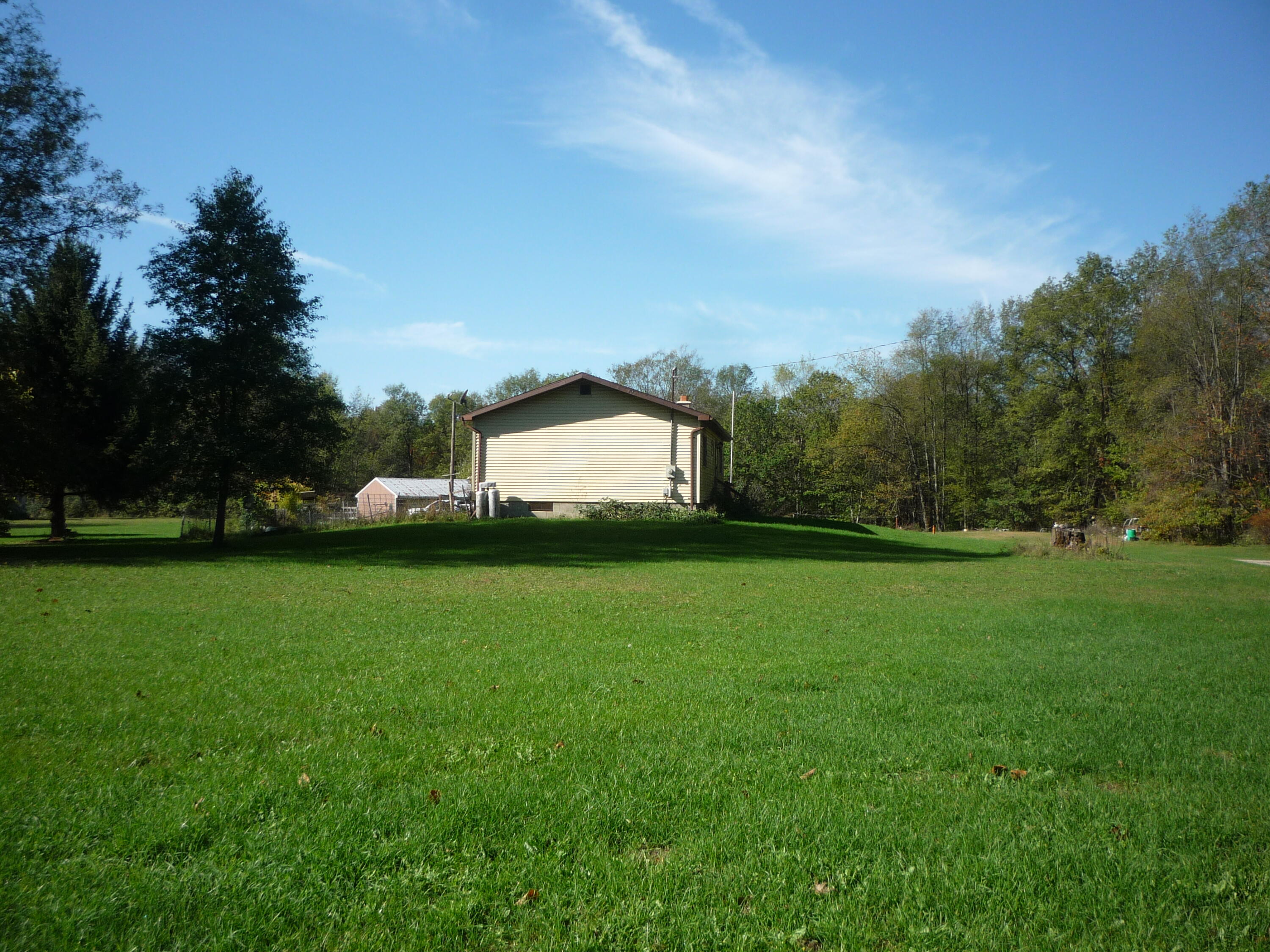 3311 8 1/2 Mile Road Property Photo 35