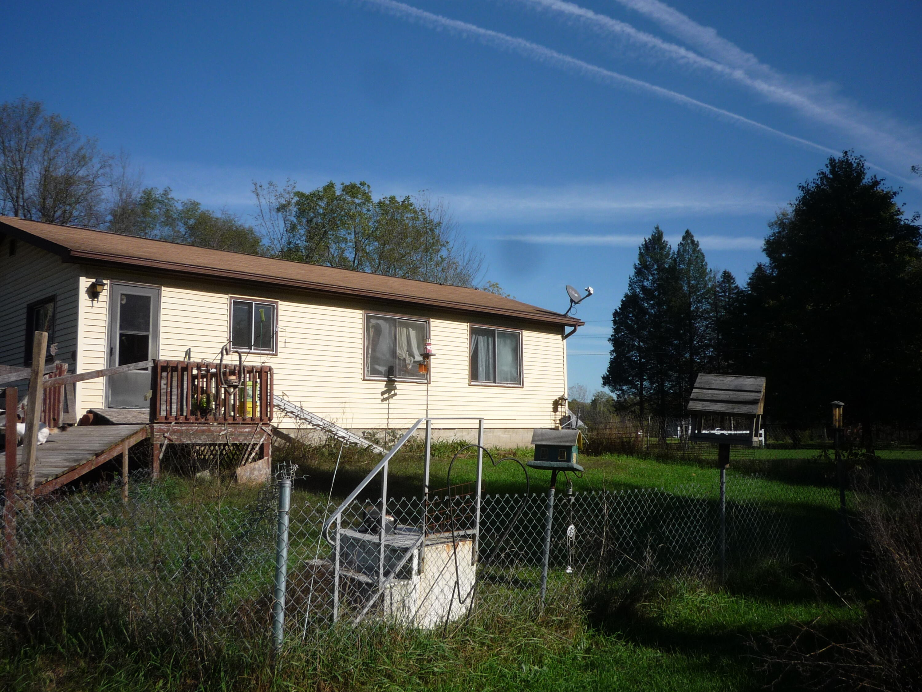 3311 8 1/2 Mile Road Property Photo 42
