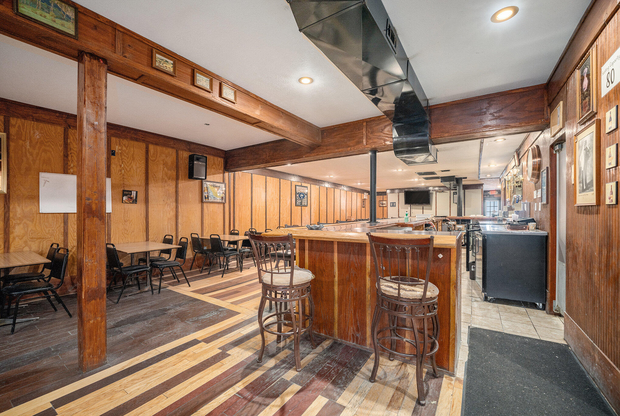 105 N Van Buren Street Property Photo 11
