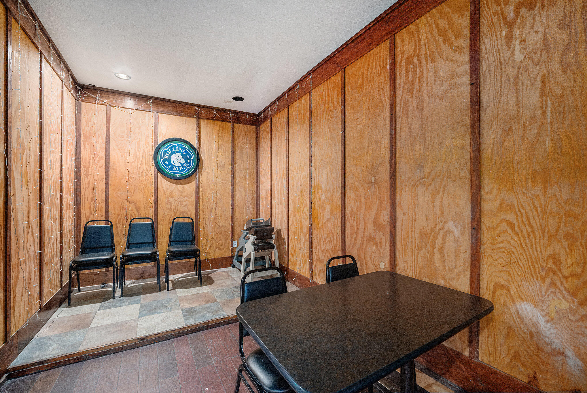 105 N Van Buren Street Property Photo 12