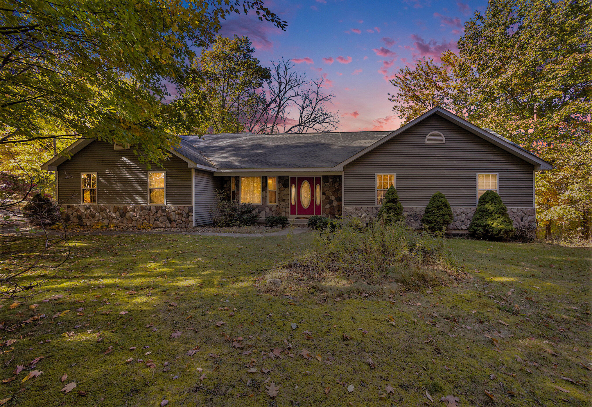 10303 Belding Road Ne Property Photo 2