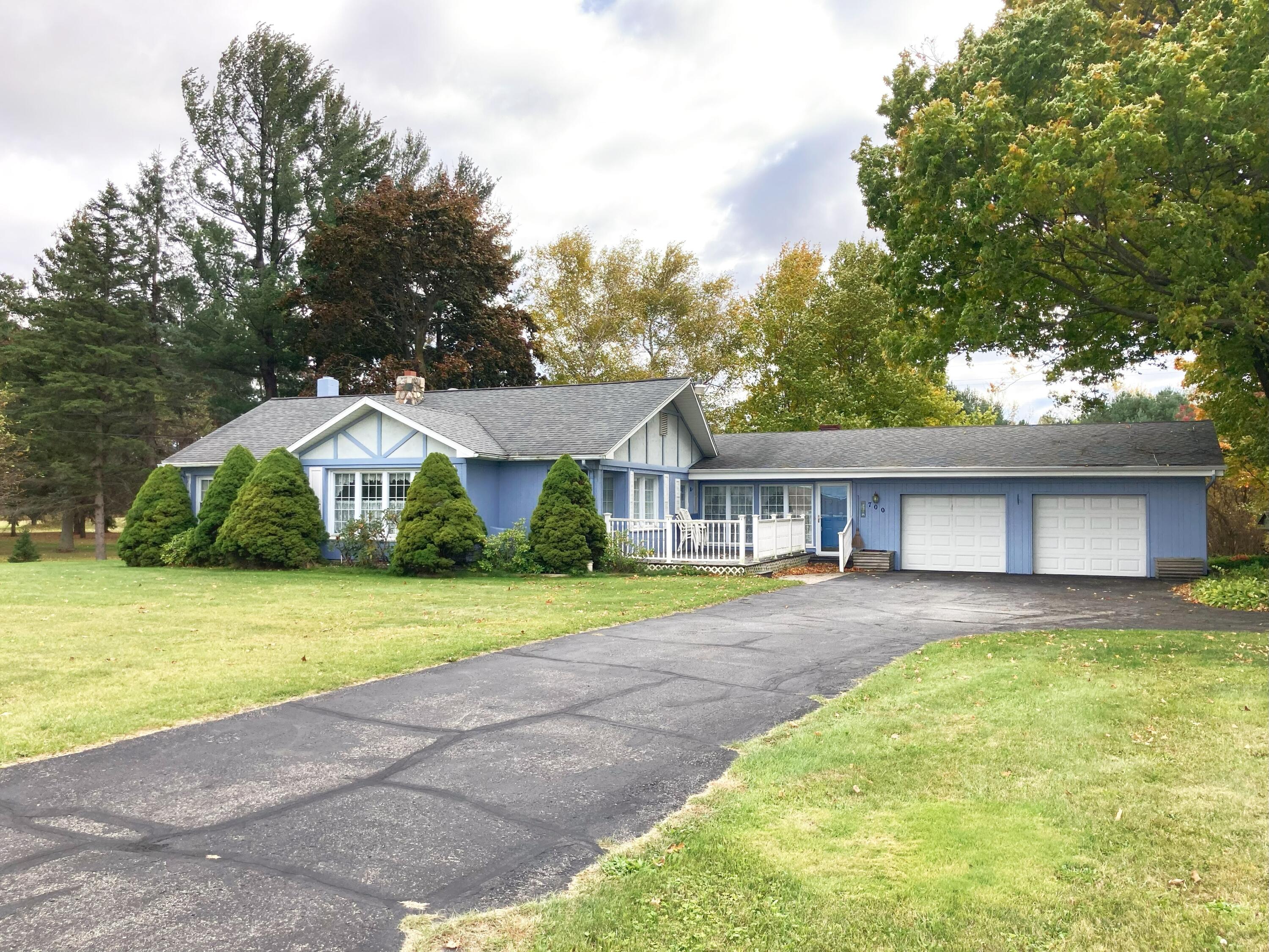 700 Hc Edmore Road Property Photo