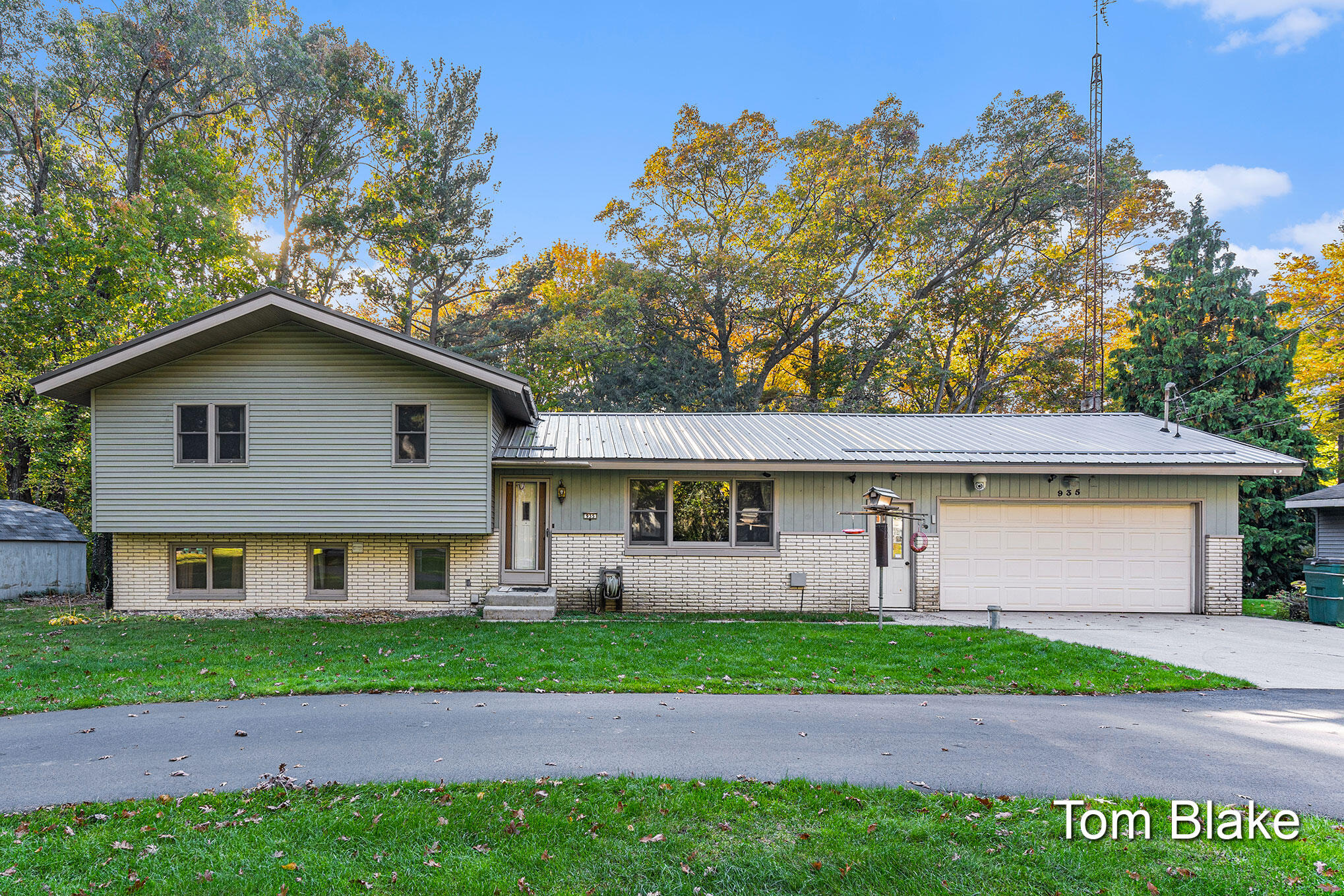 935 W Fennwood Circle Property Photo