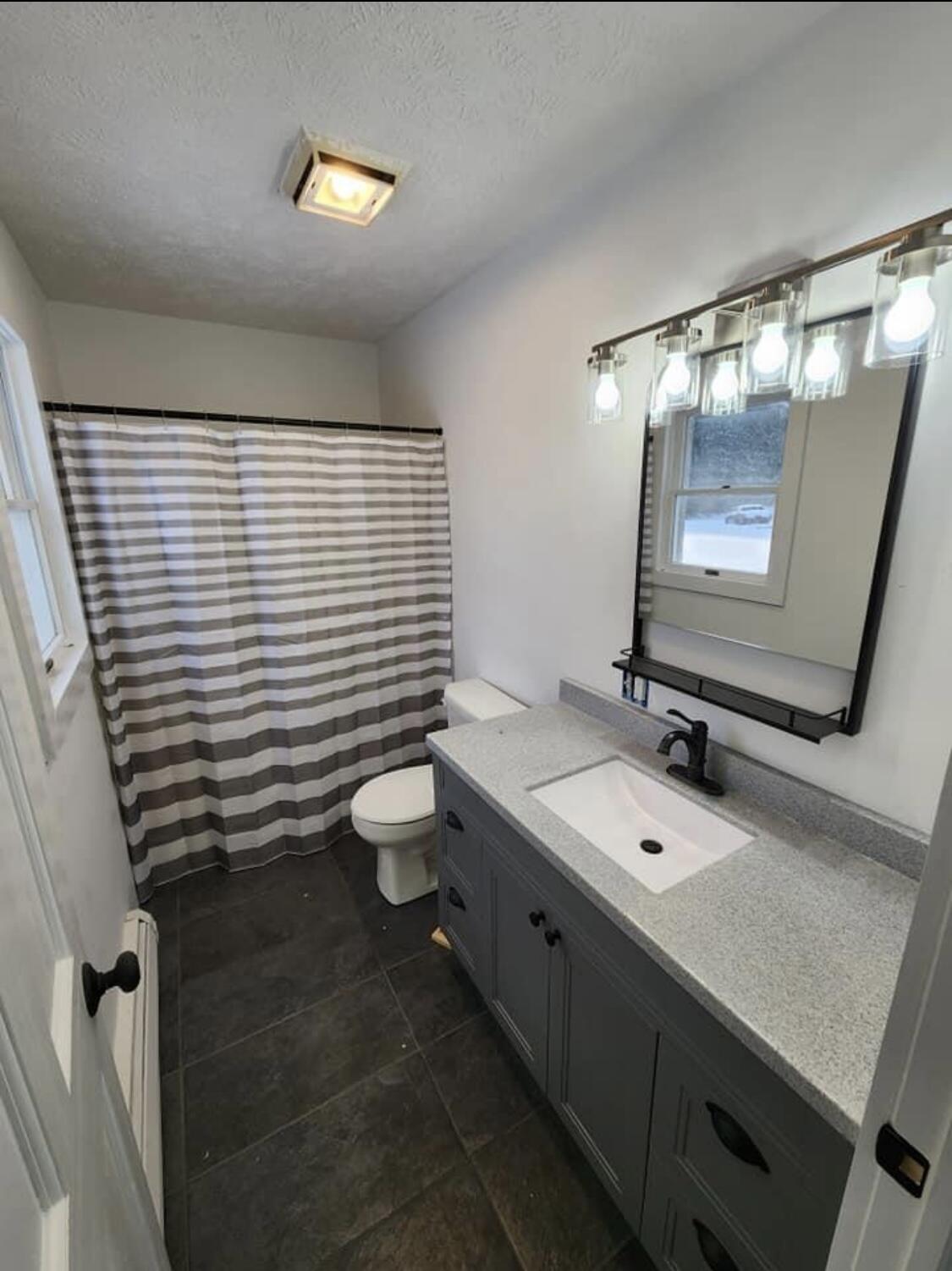 9245 Northland Drive Property Photo 21