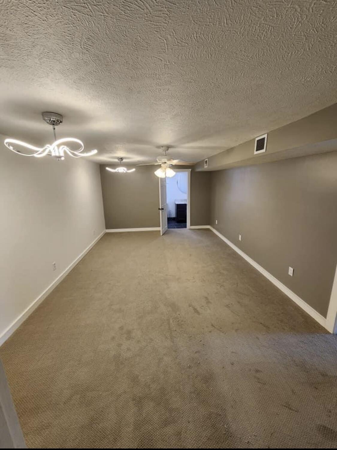 9245 Northland Drive Property Photo 28