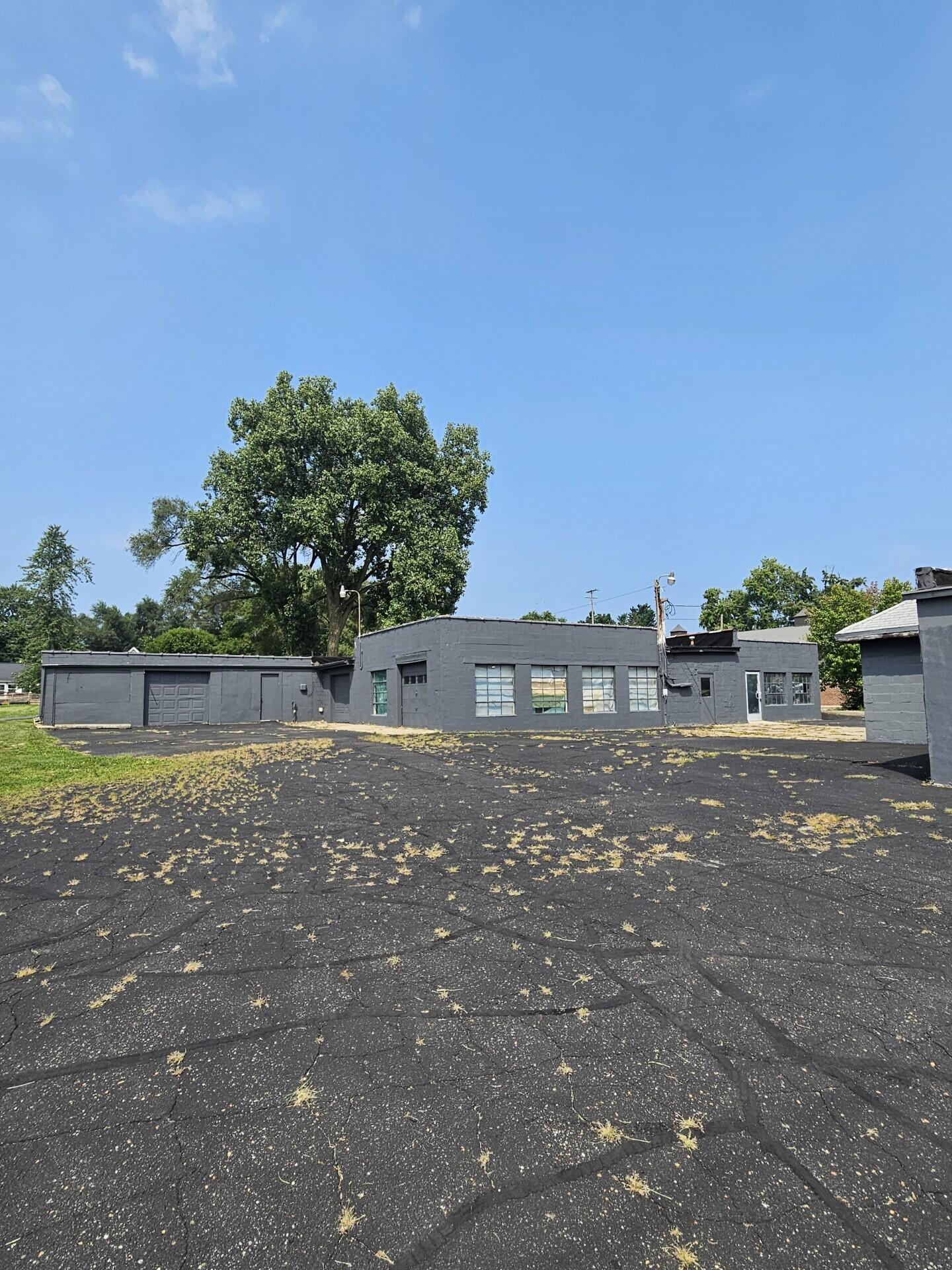 1044 Cooper Street Property Photo 5