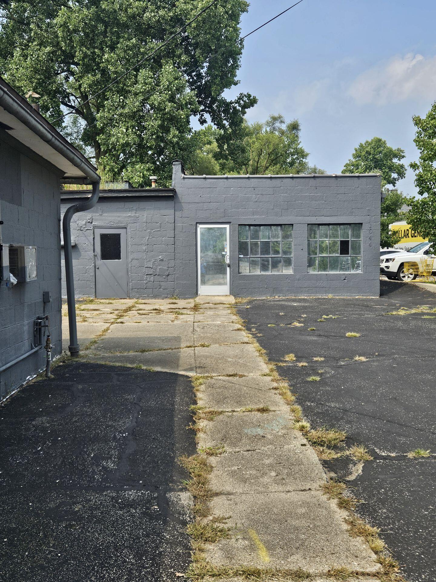 1044 Cooper Street Property Photo 13