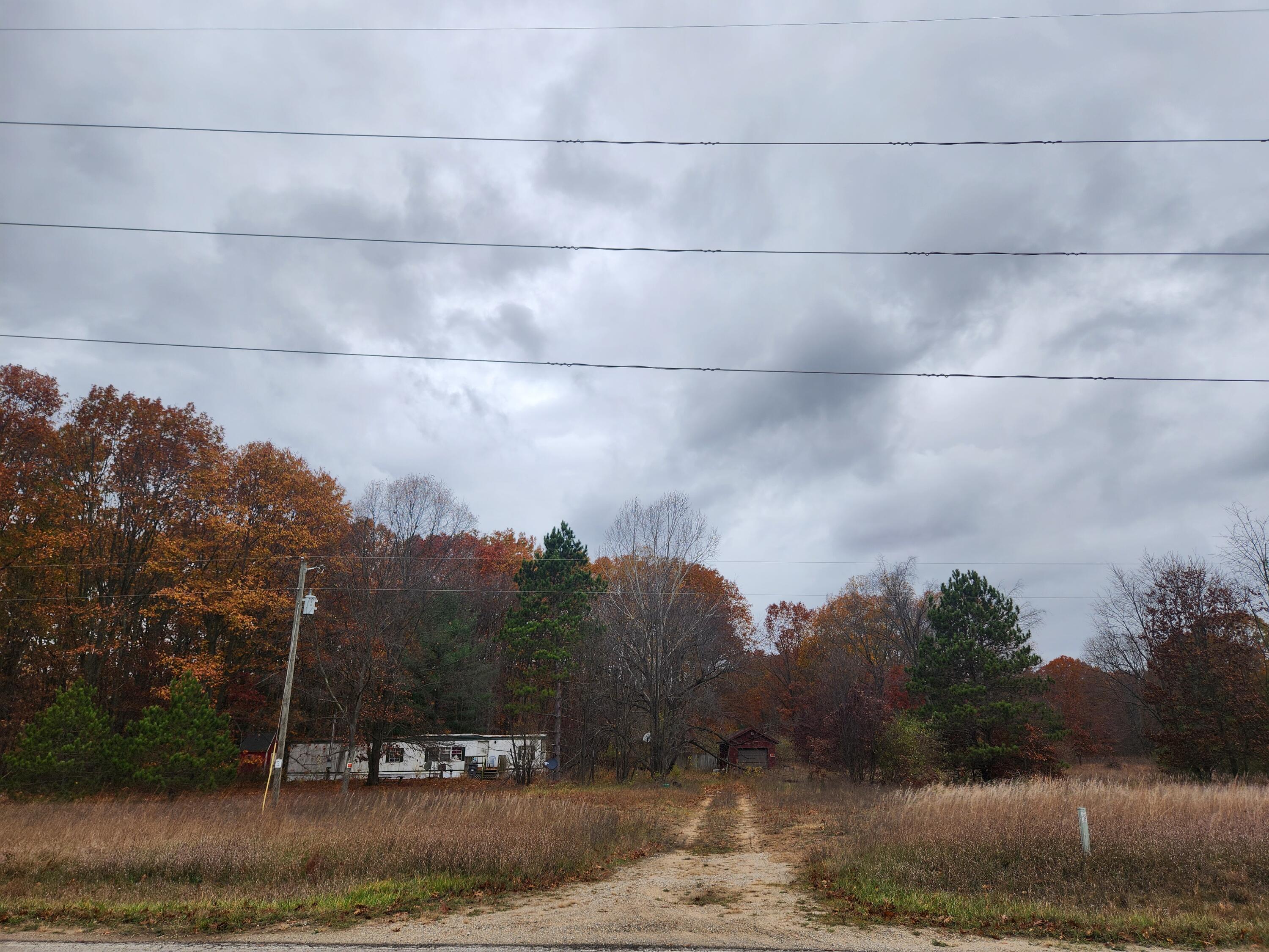 9979 N River Drive Property Photo 1