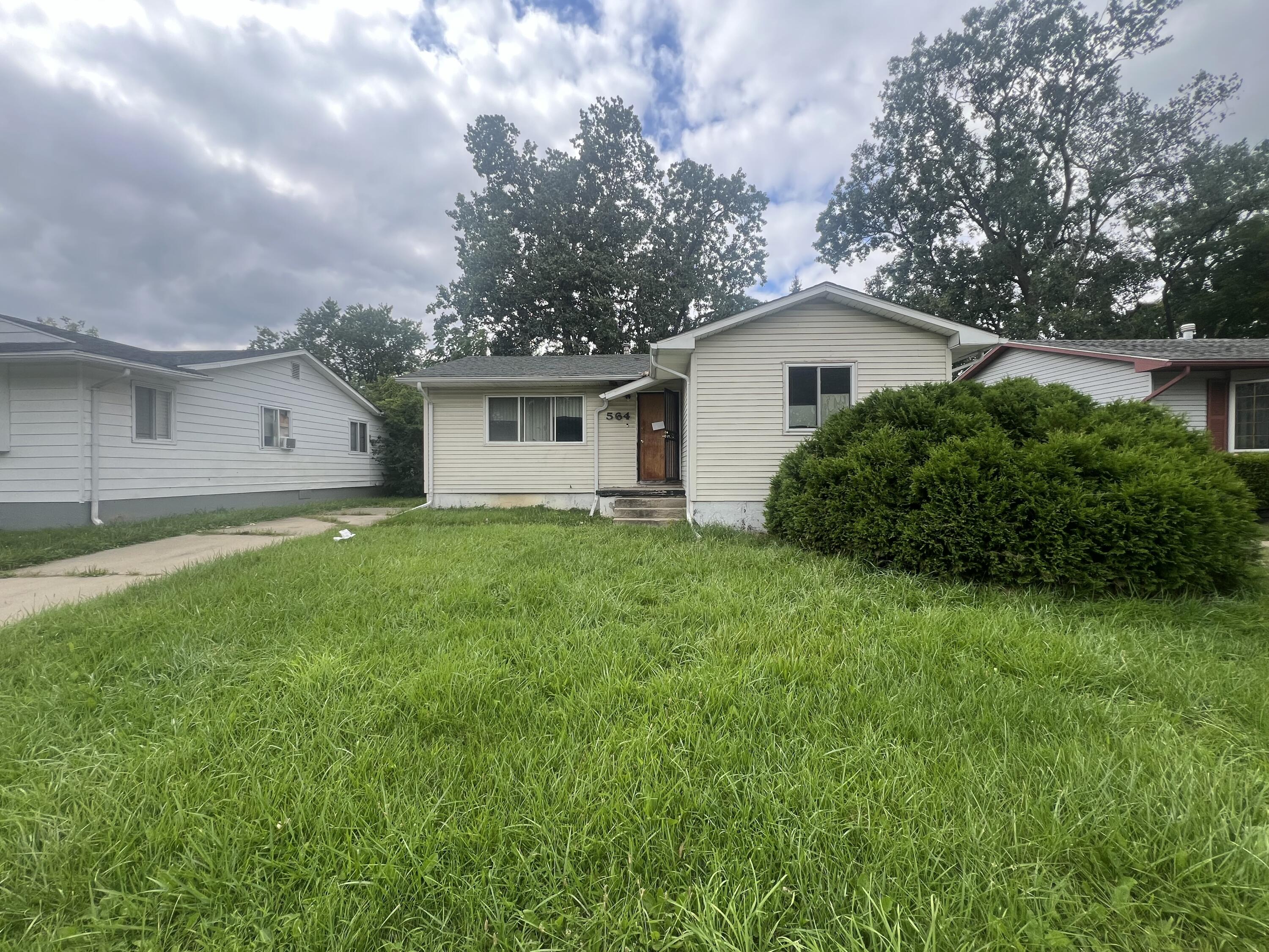 564 Highland Avenue Property Photo