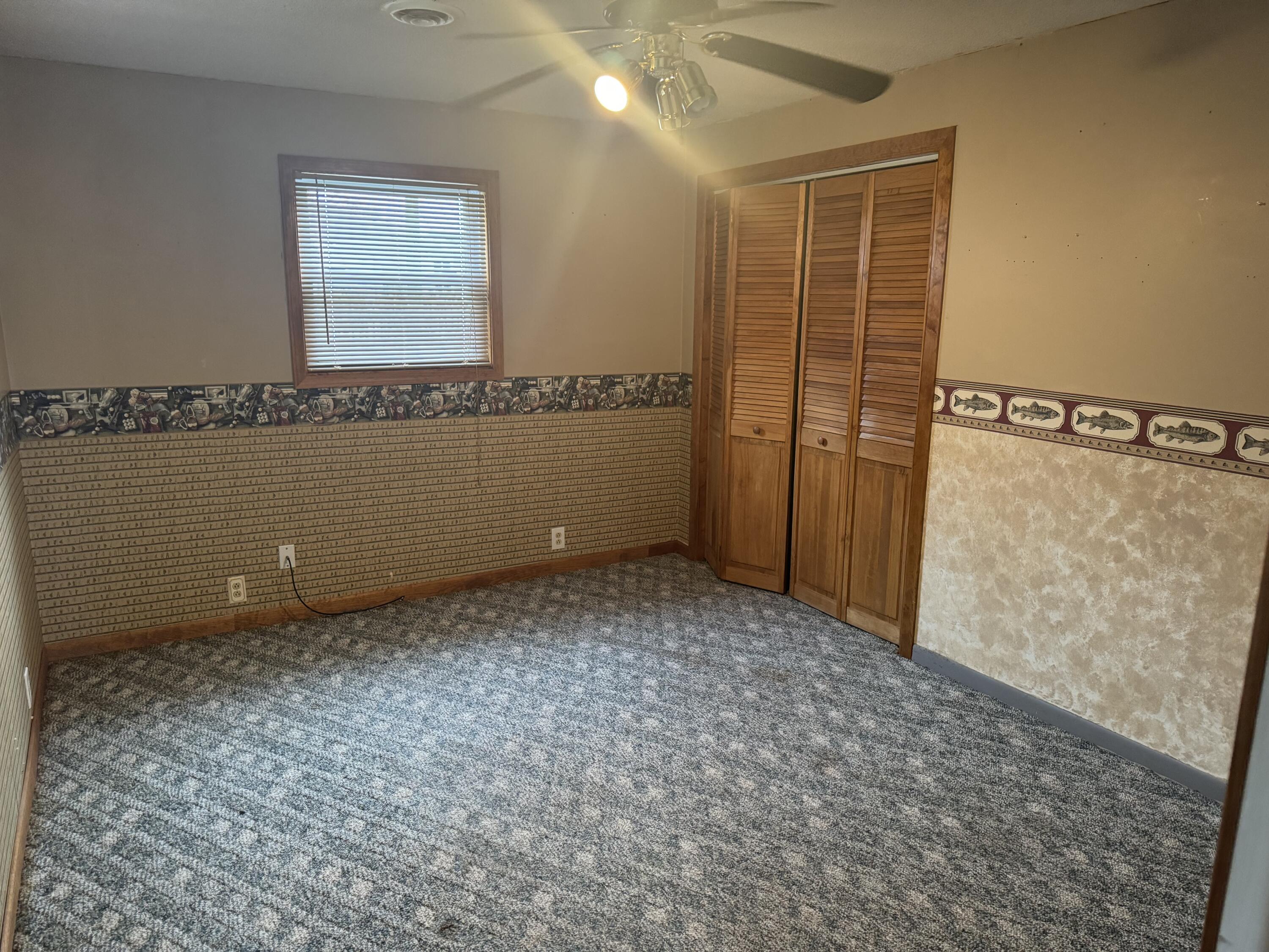 382 W Russell Drive Property Photo 12