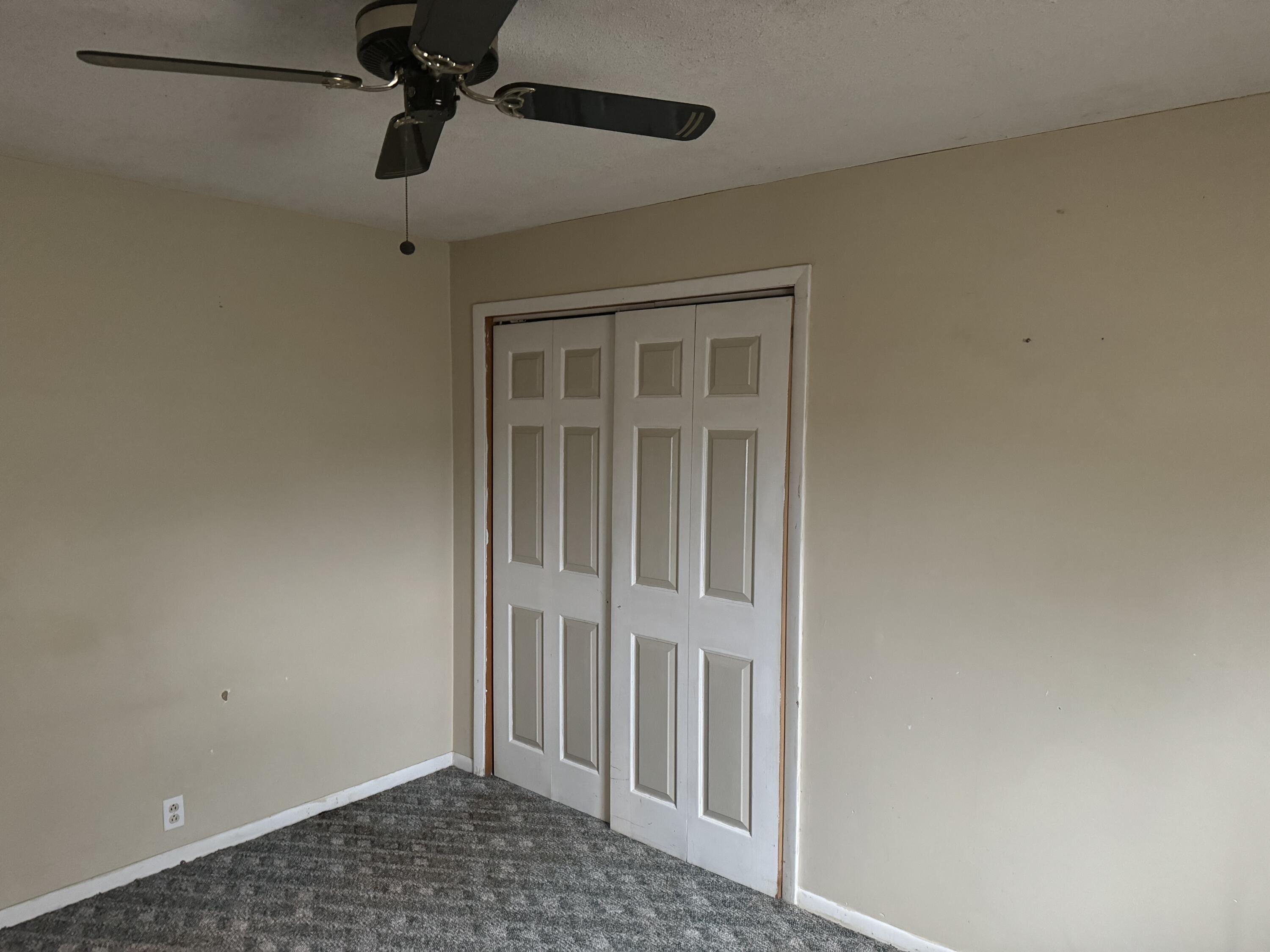 382 W Russell Drive Property Photo 15