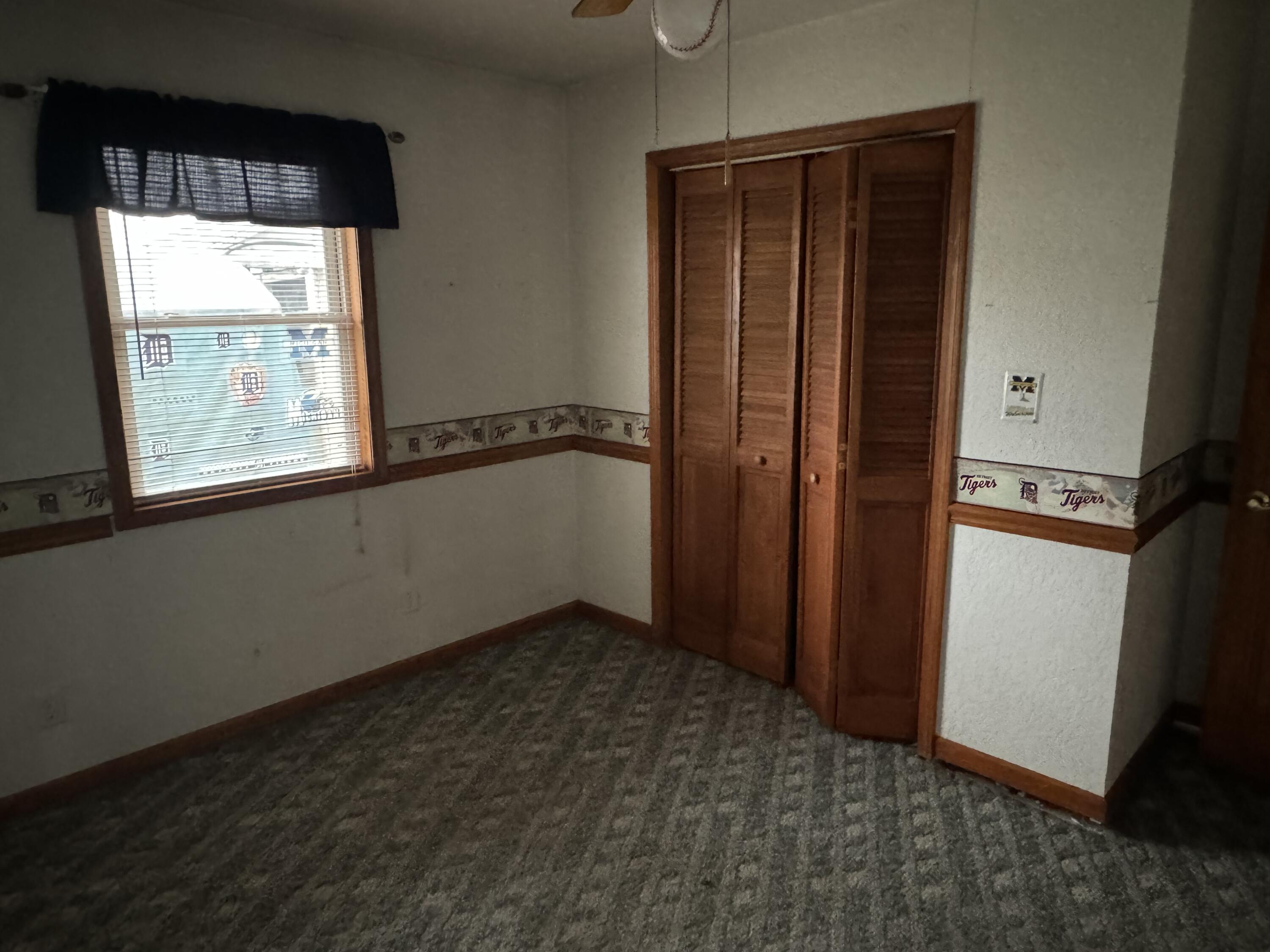 382 W Russell Drive Property Photo 21