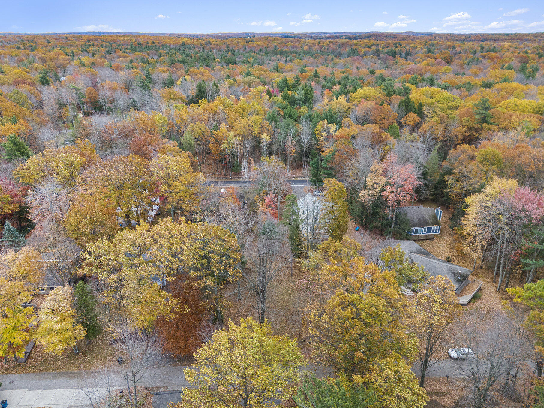 4712 N Lakeshore Lot #11 Drive Property Photo 6