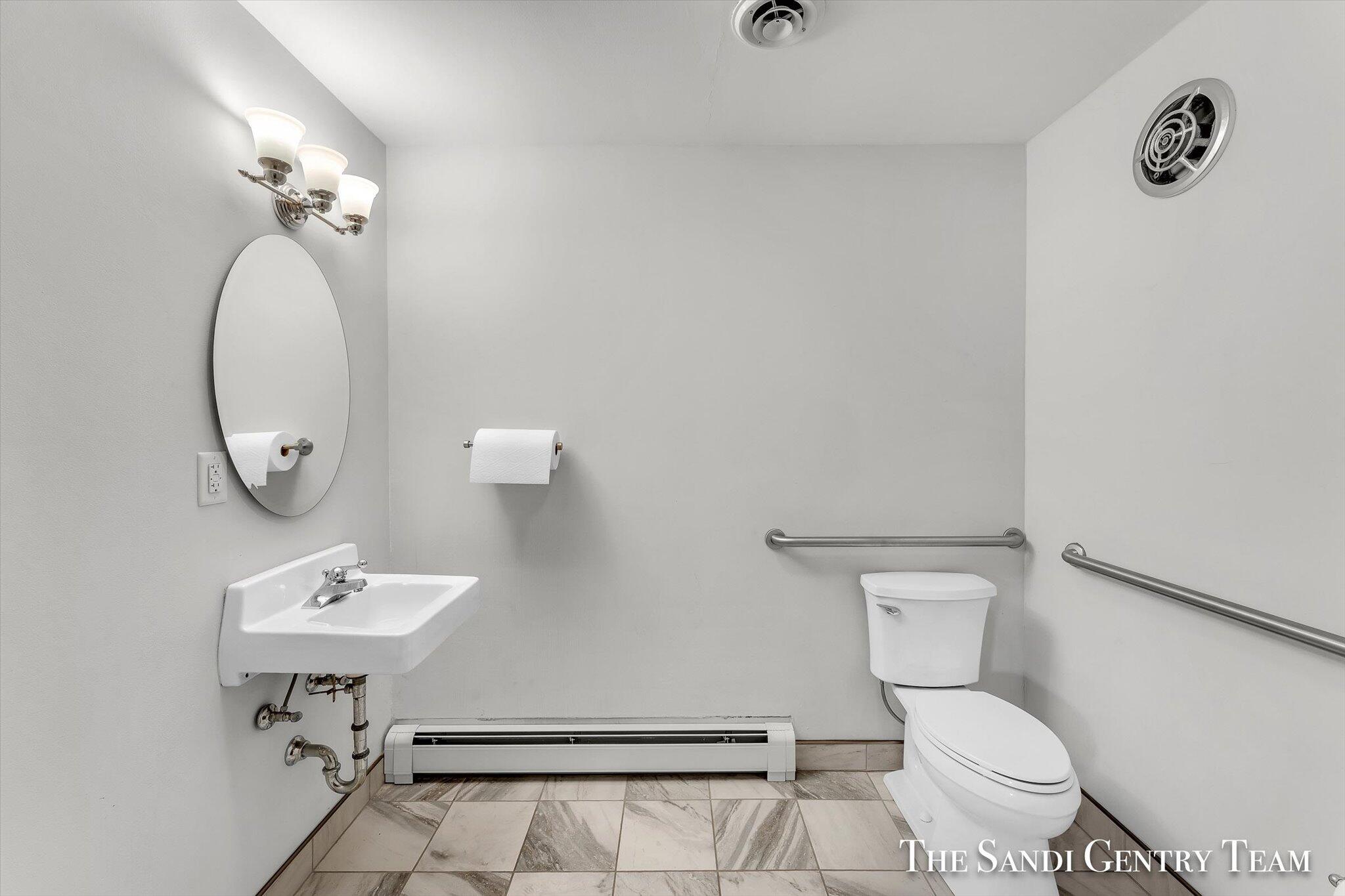 1765 Peck Street Property Photo 20