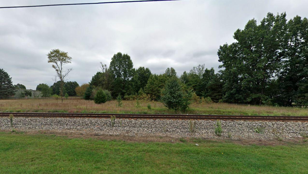 8833 Shaver Road Property Photo 4