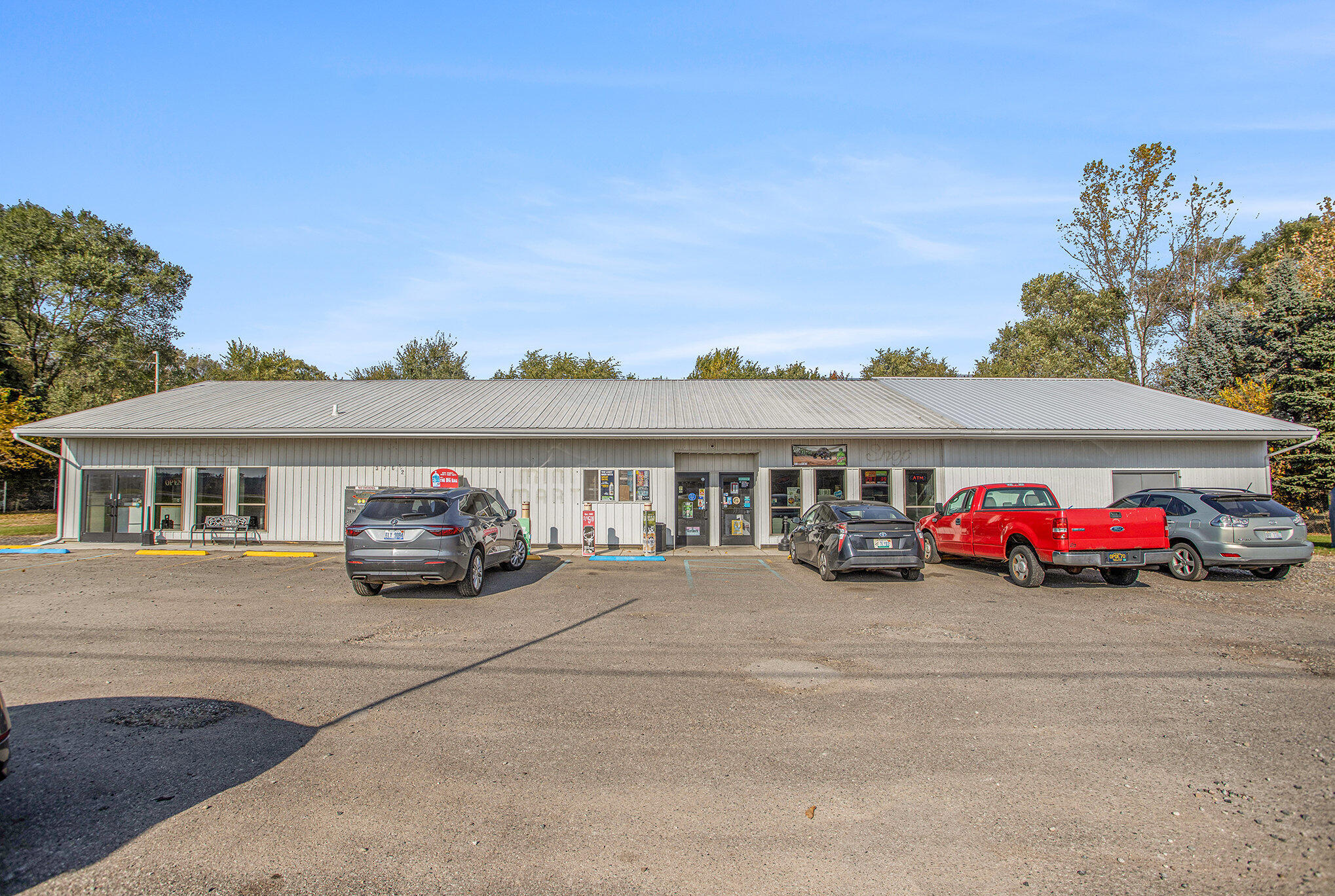 378 W Chicago Road Property Photo
