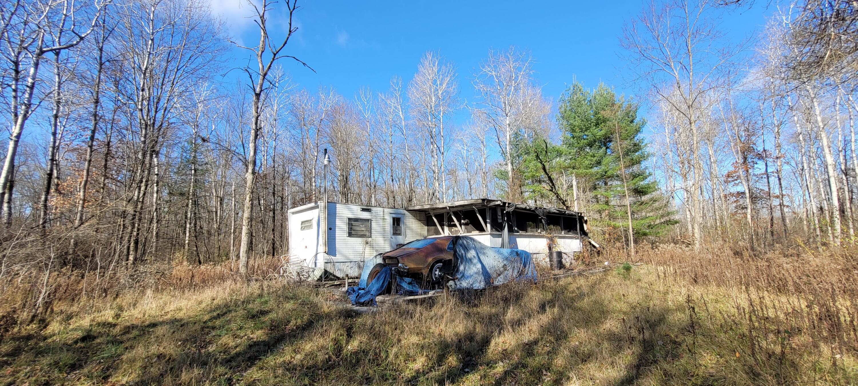 1111 S Bingham Avenue Property Photo 4
