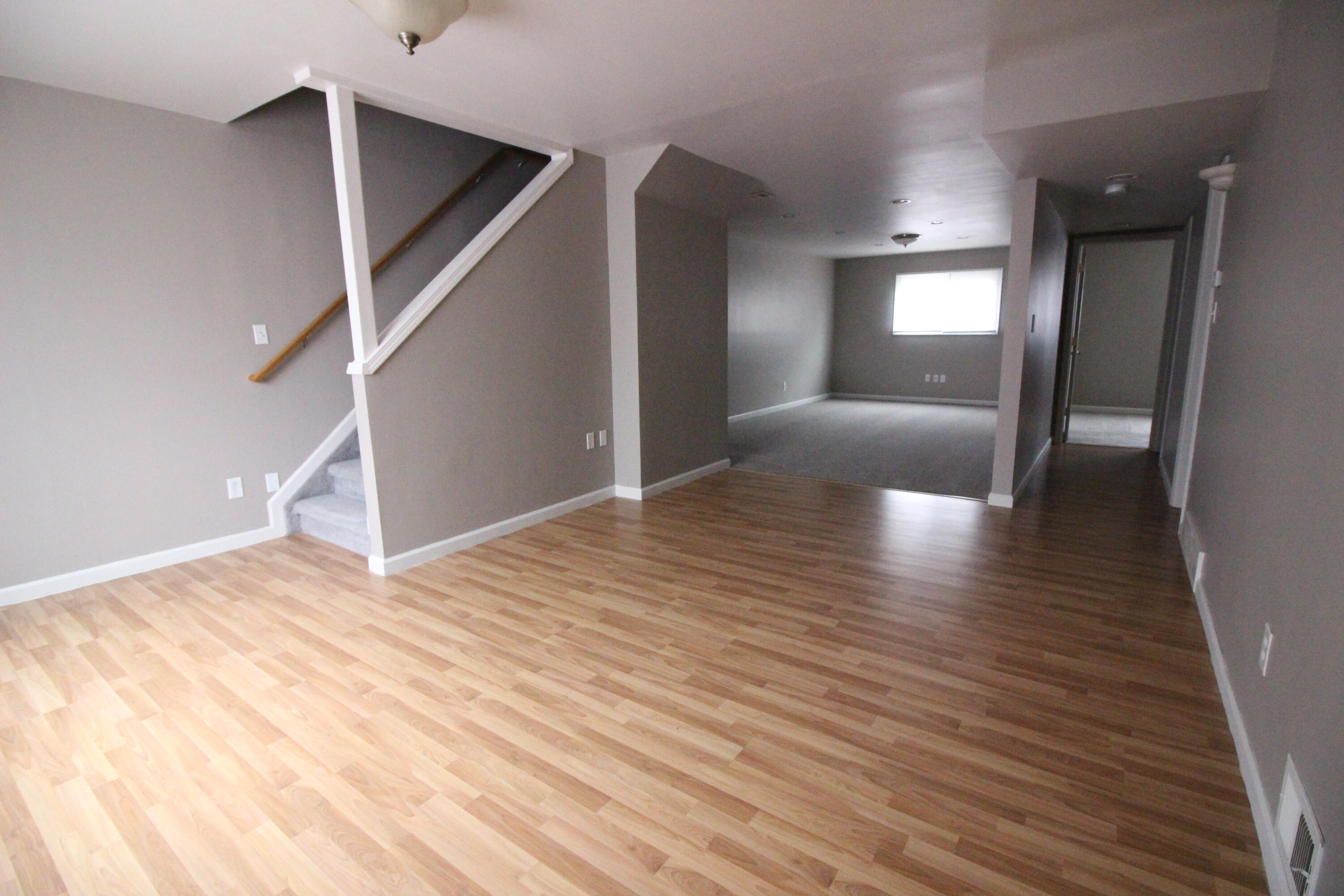 16117 Jackson Street Property Photo 4