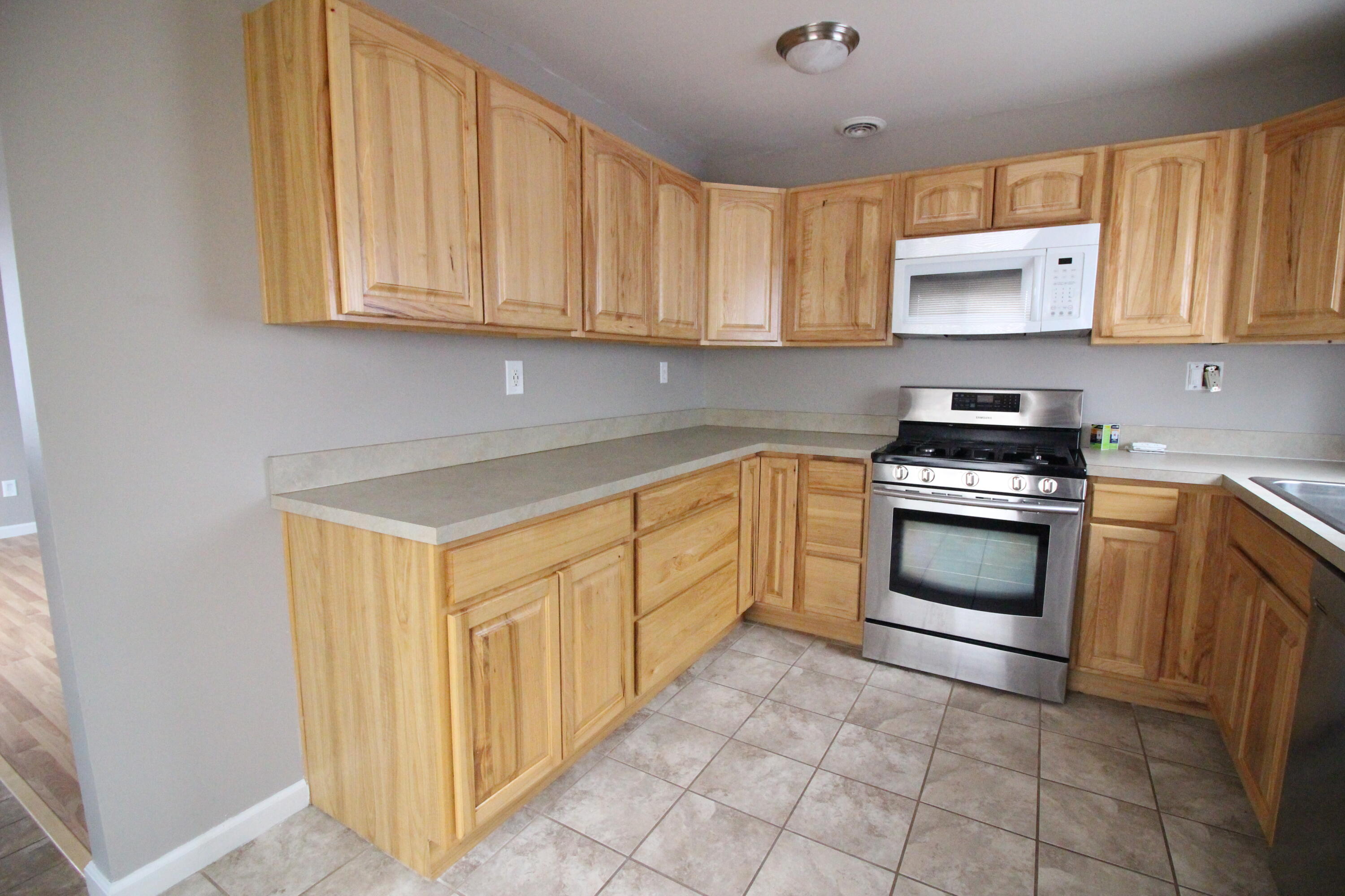 16117 Jackson Street Property Photo 7