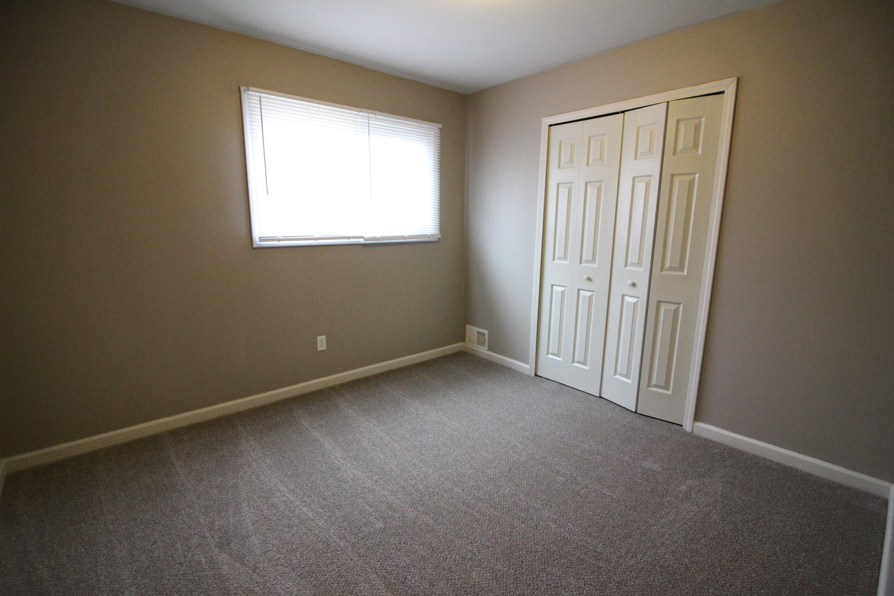 16117 Jackson Street Property Photo 10