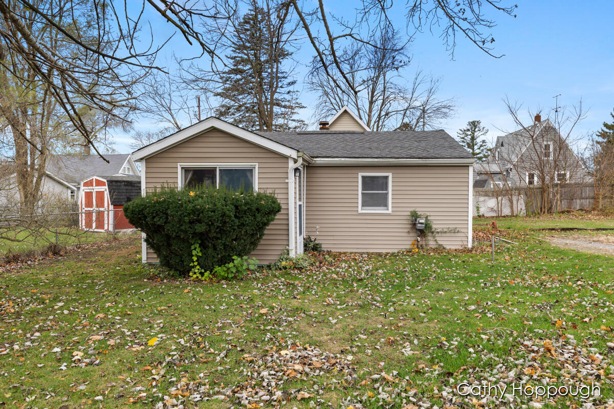 523 Price Street Property Photo