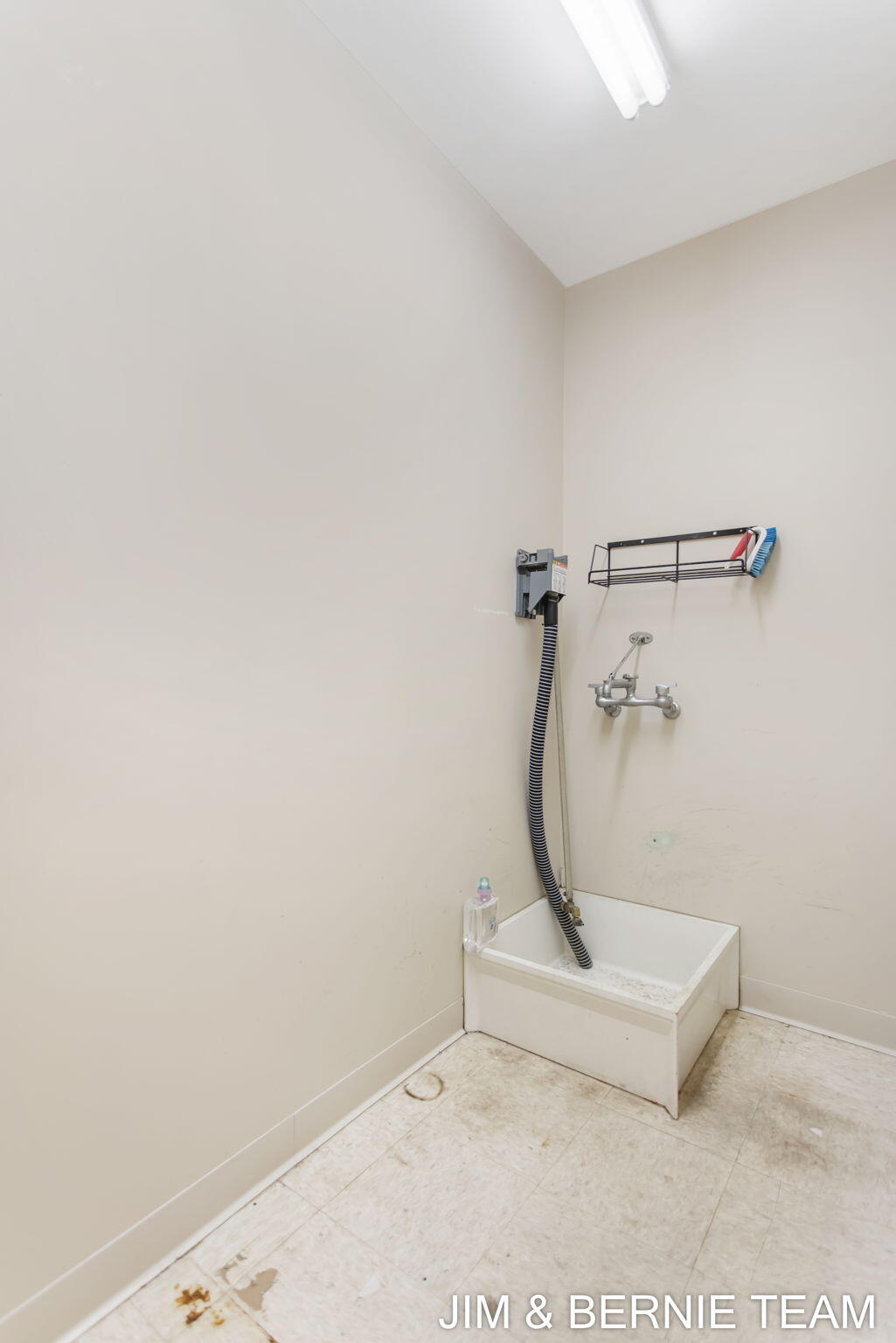415 Wiley Road 1 Property Photo 39