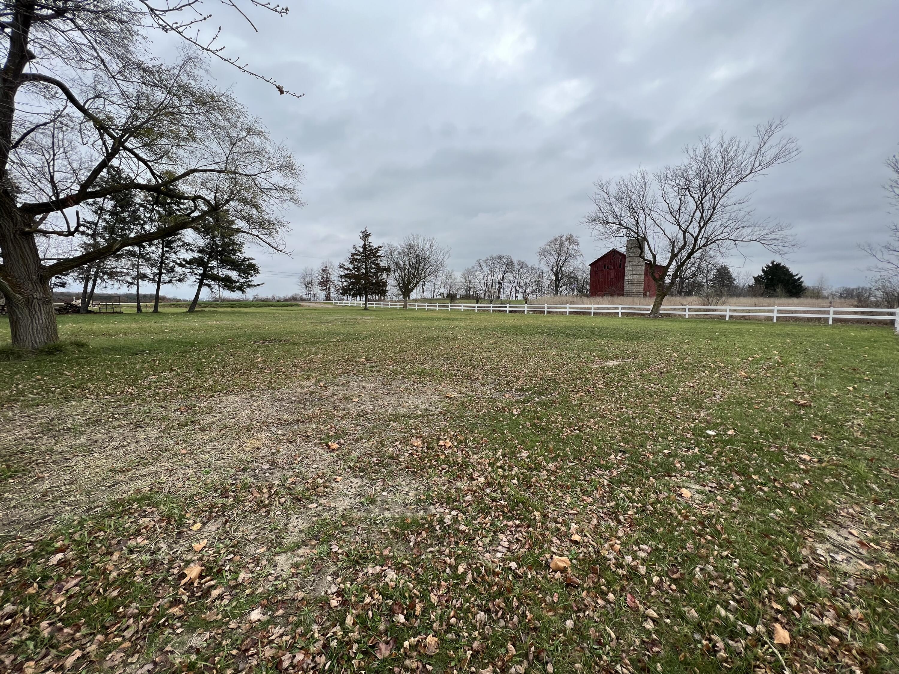 V/l E Blue Water Highway Property Photo 1