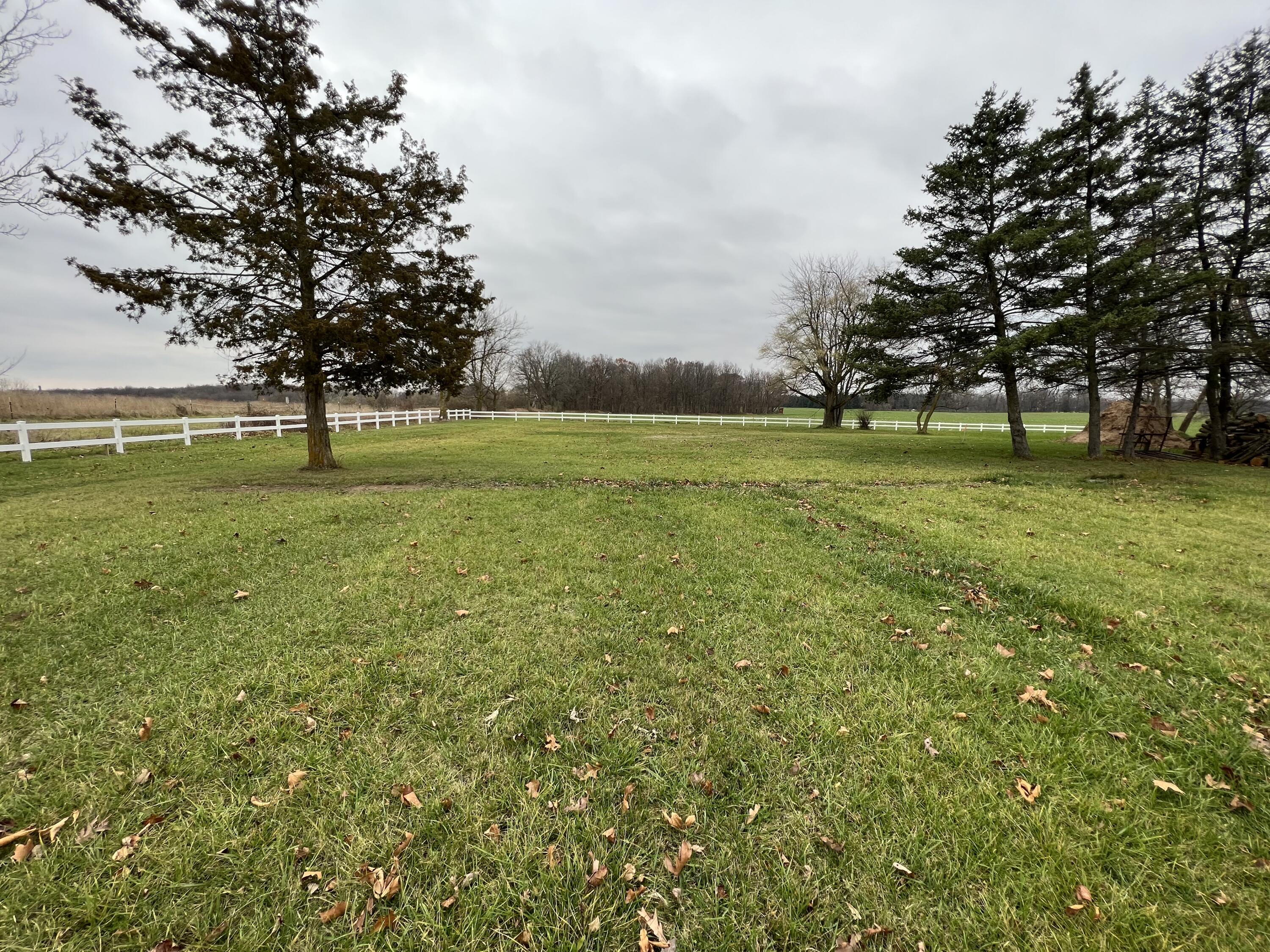 V/l E Blue Water Highway Property Photo 4