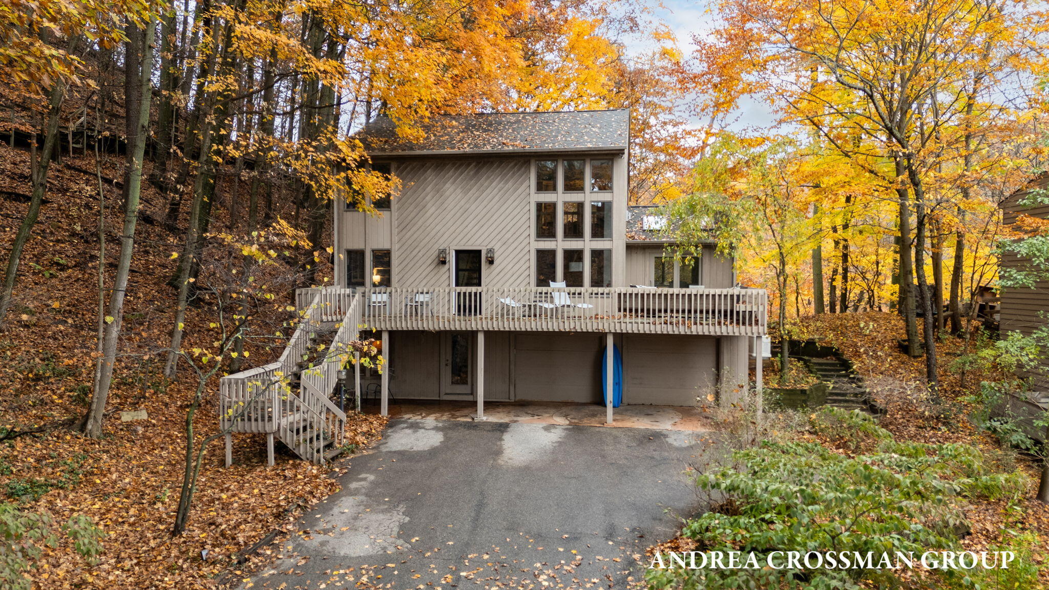 4719 Fox Hill Lane Property Photo