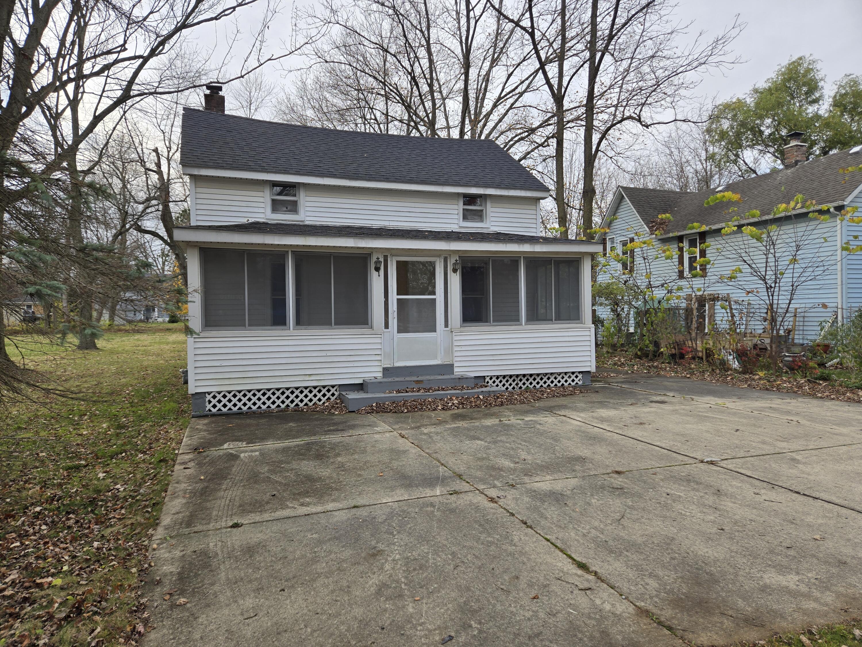 25438 4th Street Property Photo 1