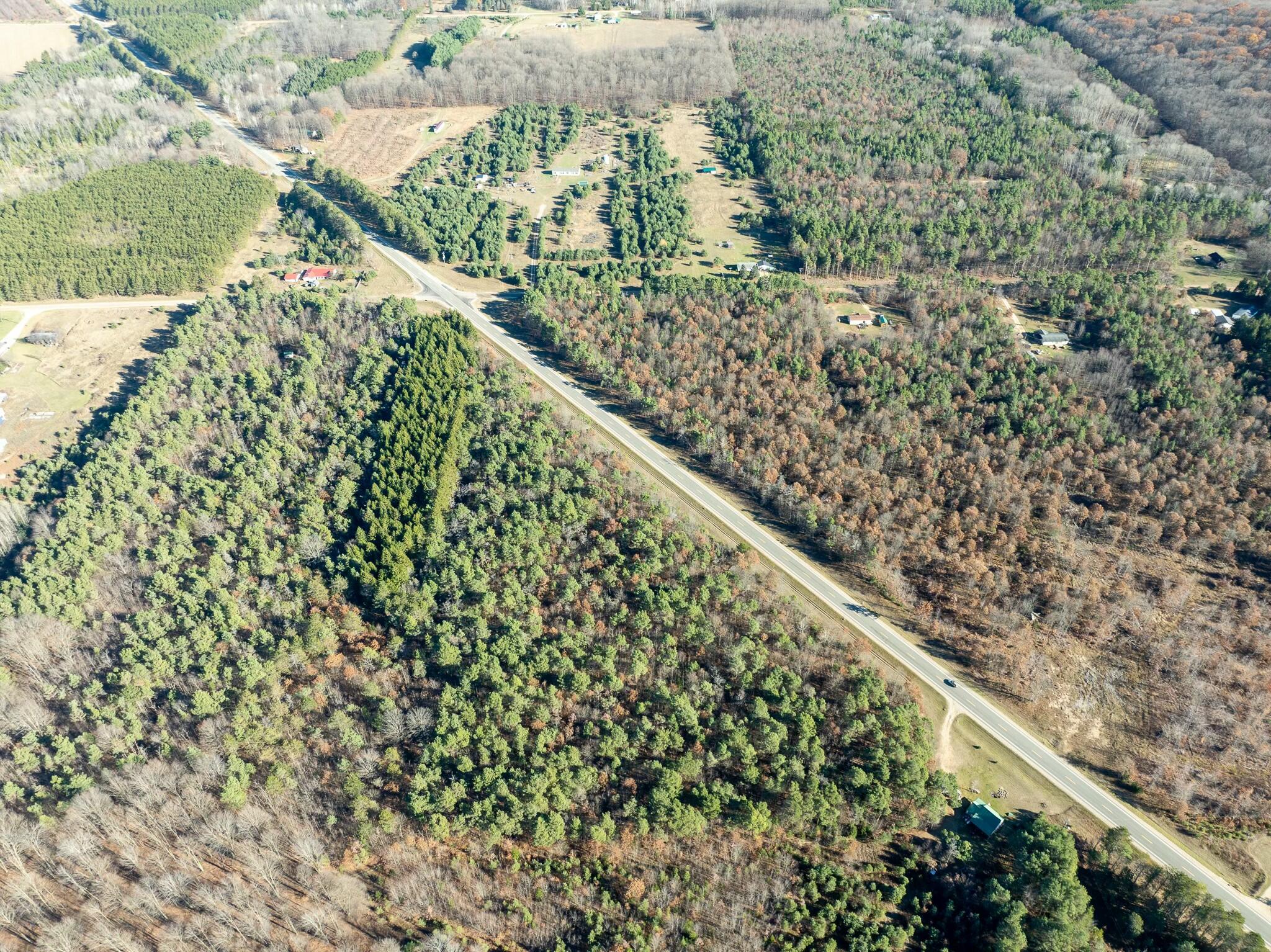 V/l 20 S M-37 Property Photo 4