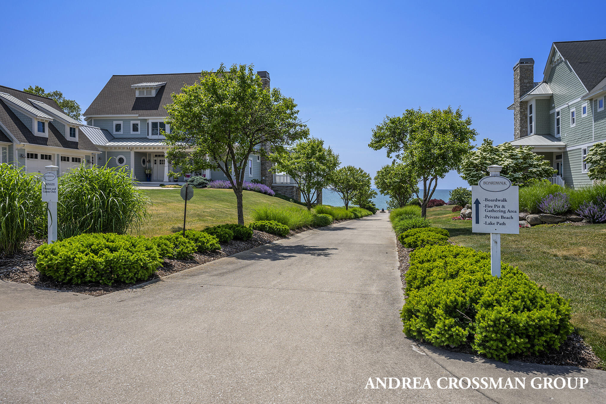 668 Waters Edge Property Photo 3