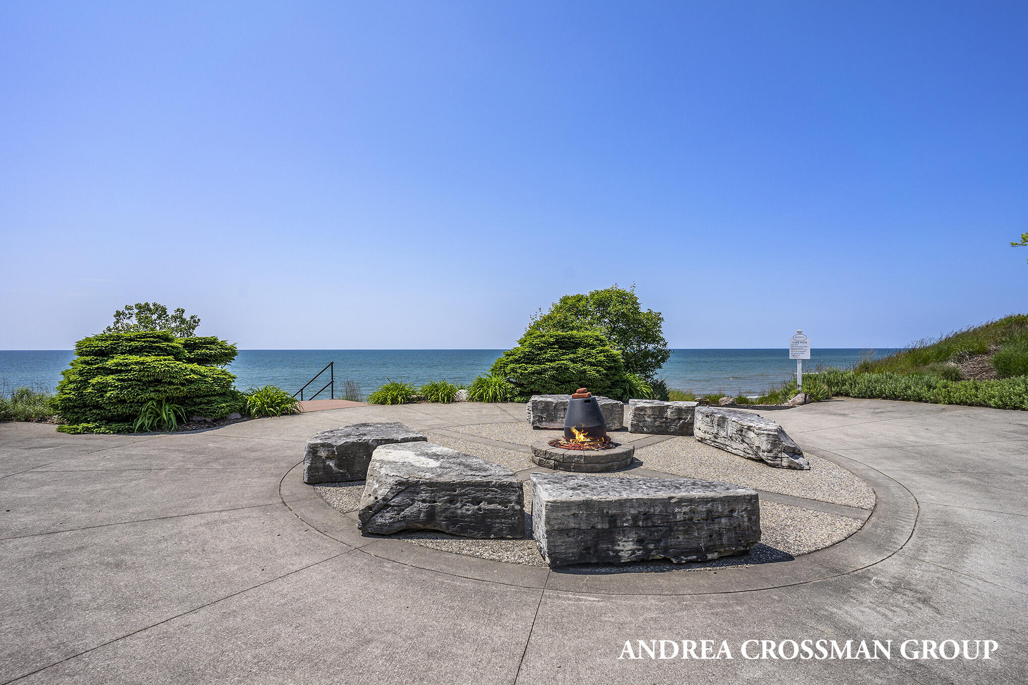 668 Waters Edge Property Photo 11