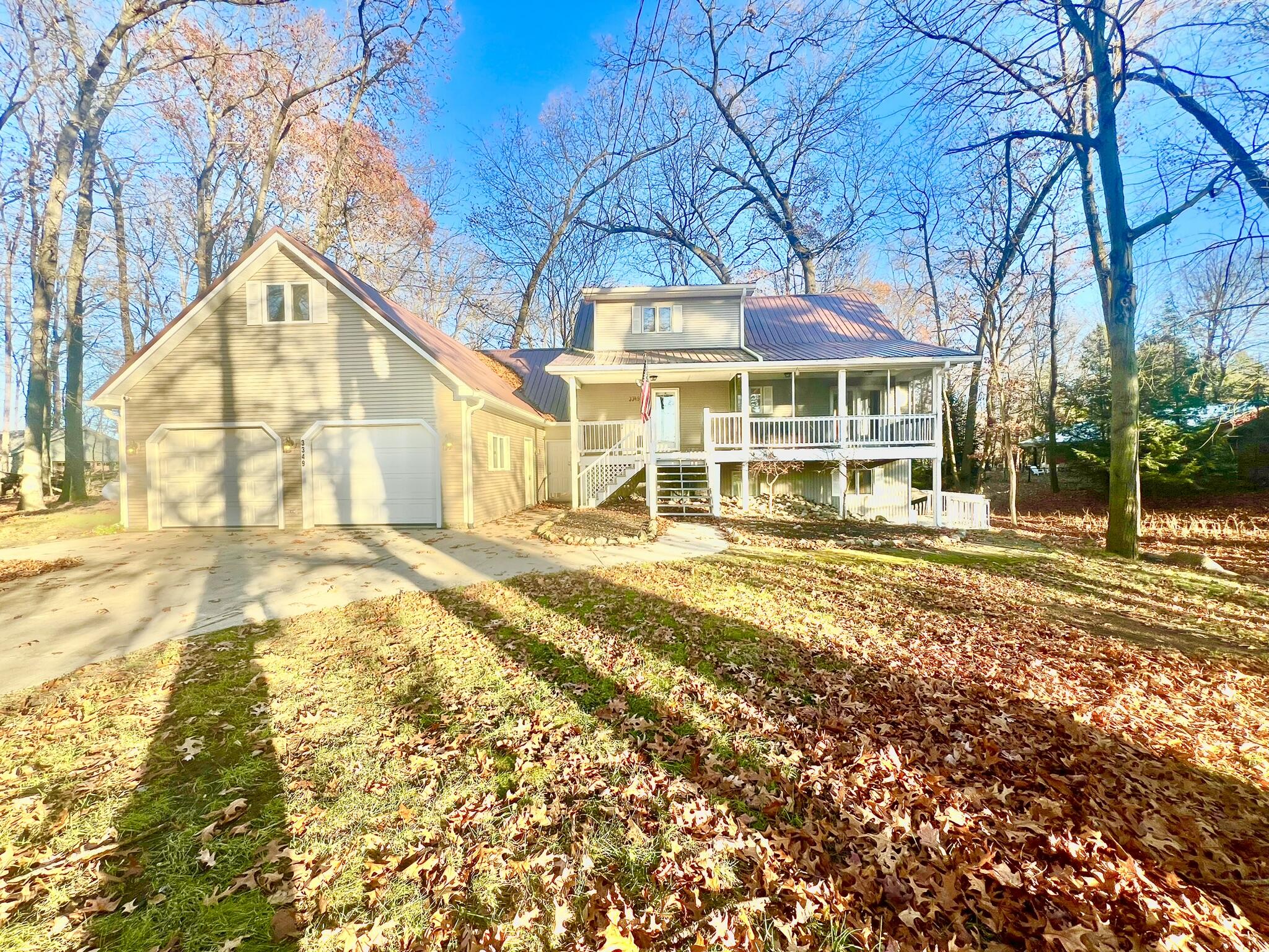 3349 Lake Drive Property Photo