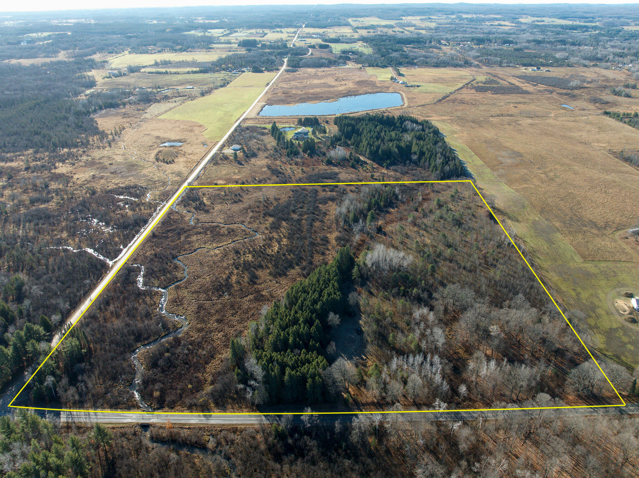 40 E 10 Road Property Photo