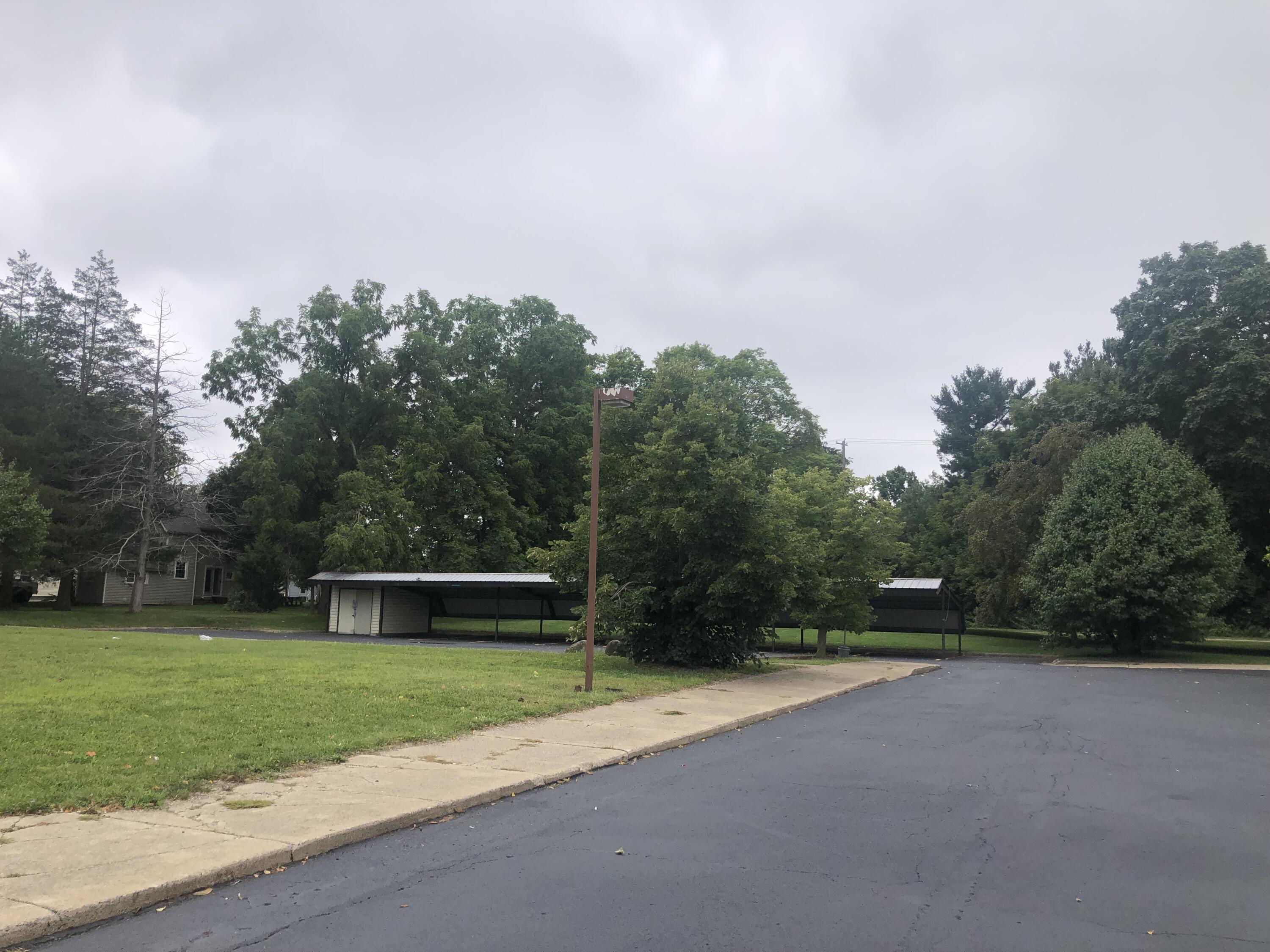 890 W Territorial Road Property Photo 17