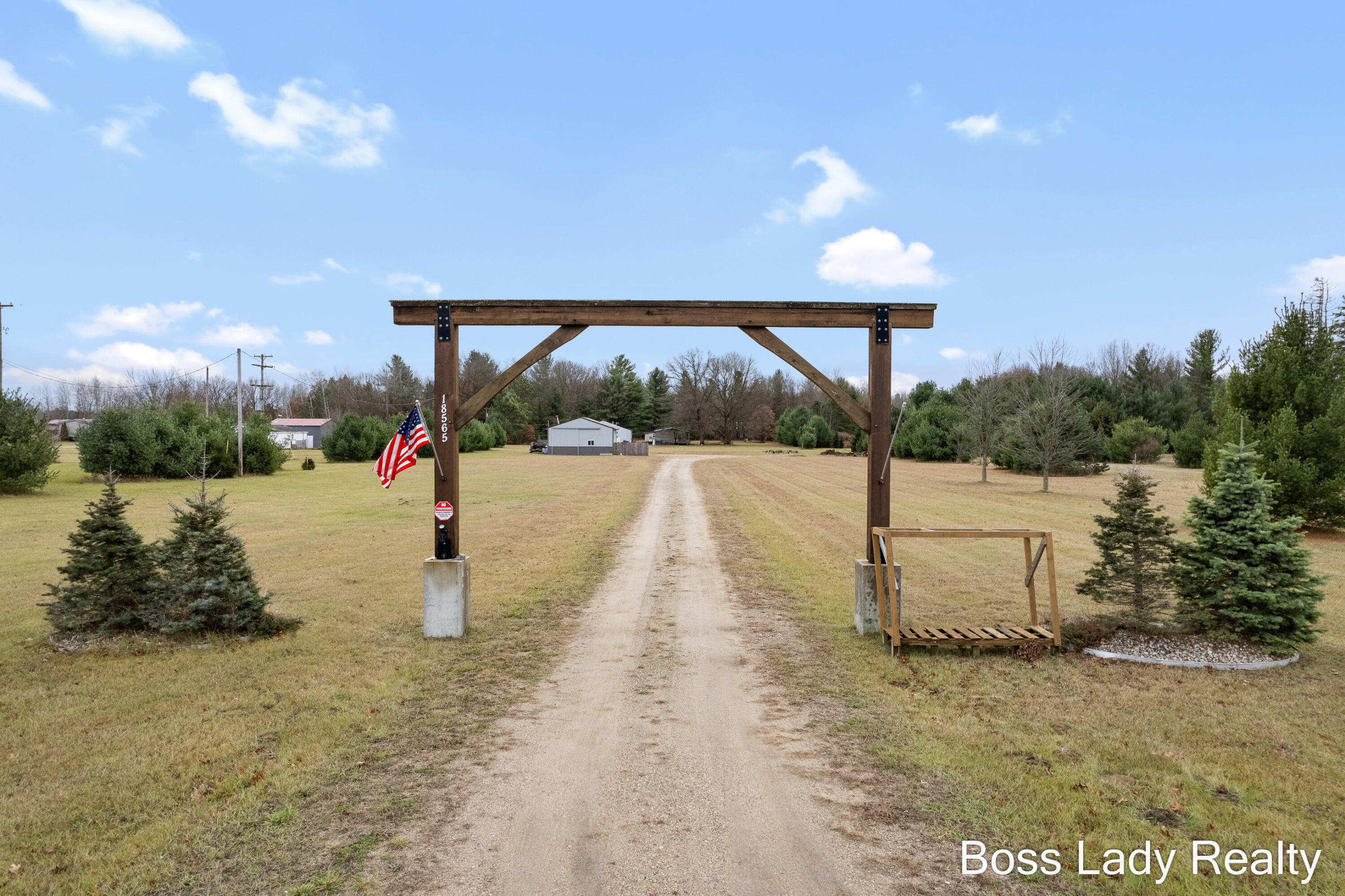 18565 Howard City Edmore Road Property Photo 1