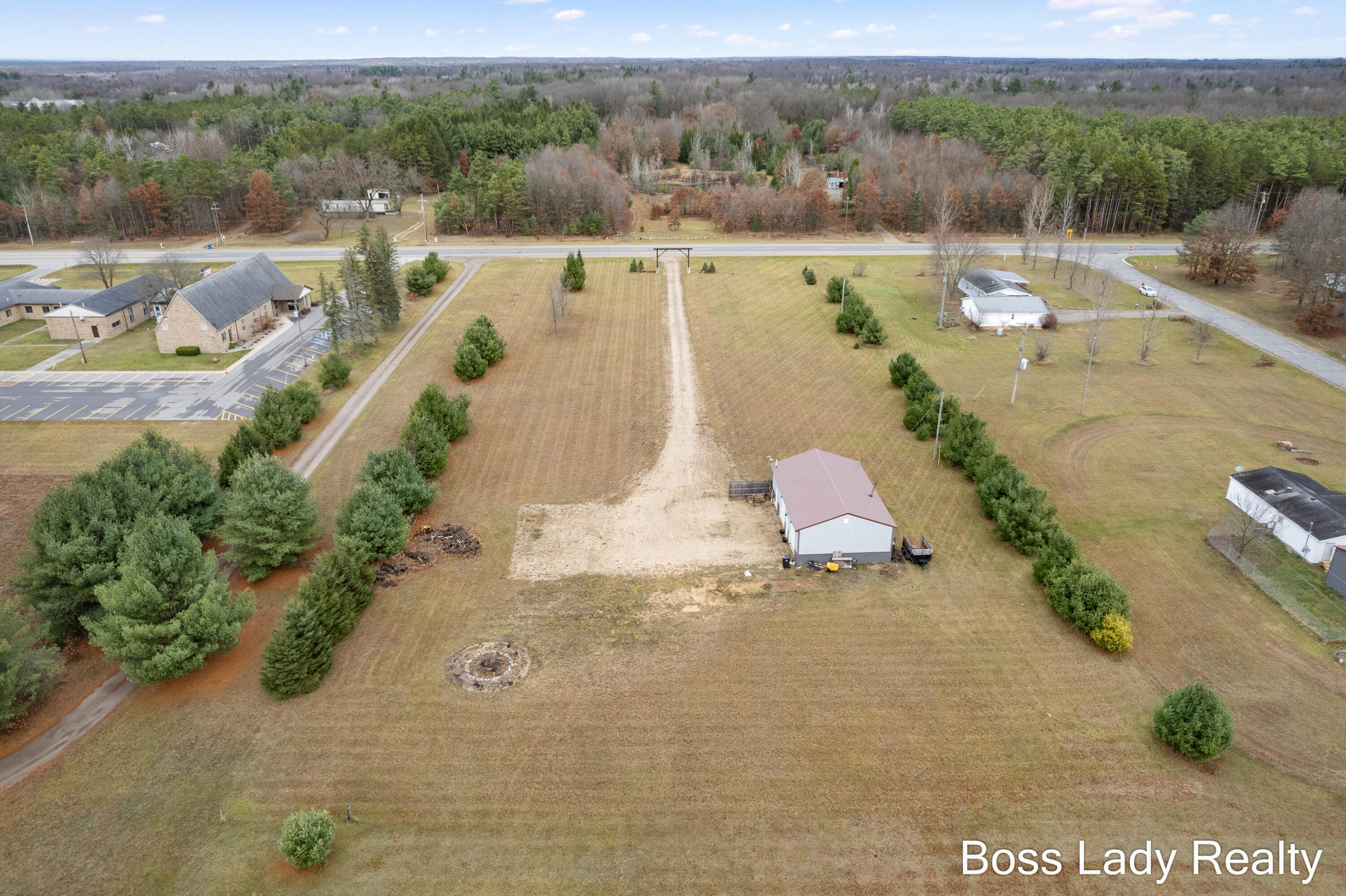 18565 Howard City Edmore Road Property Photo 5