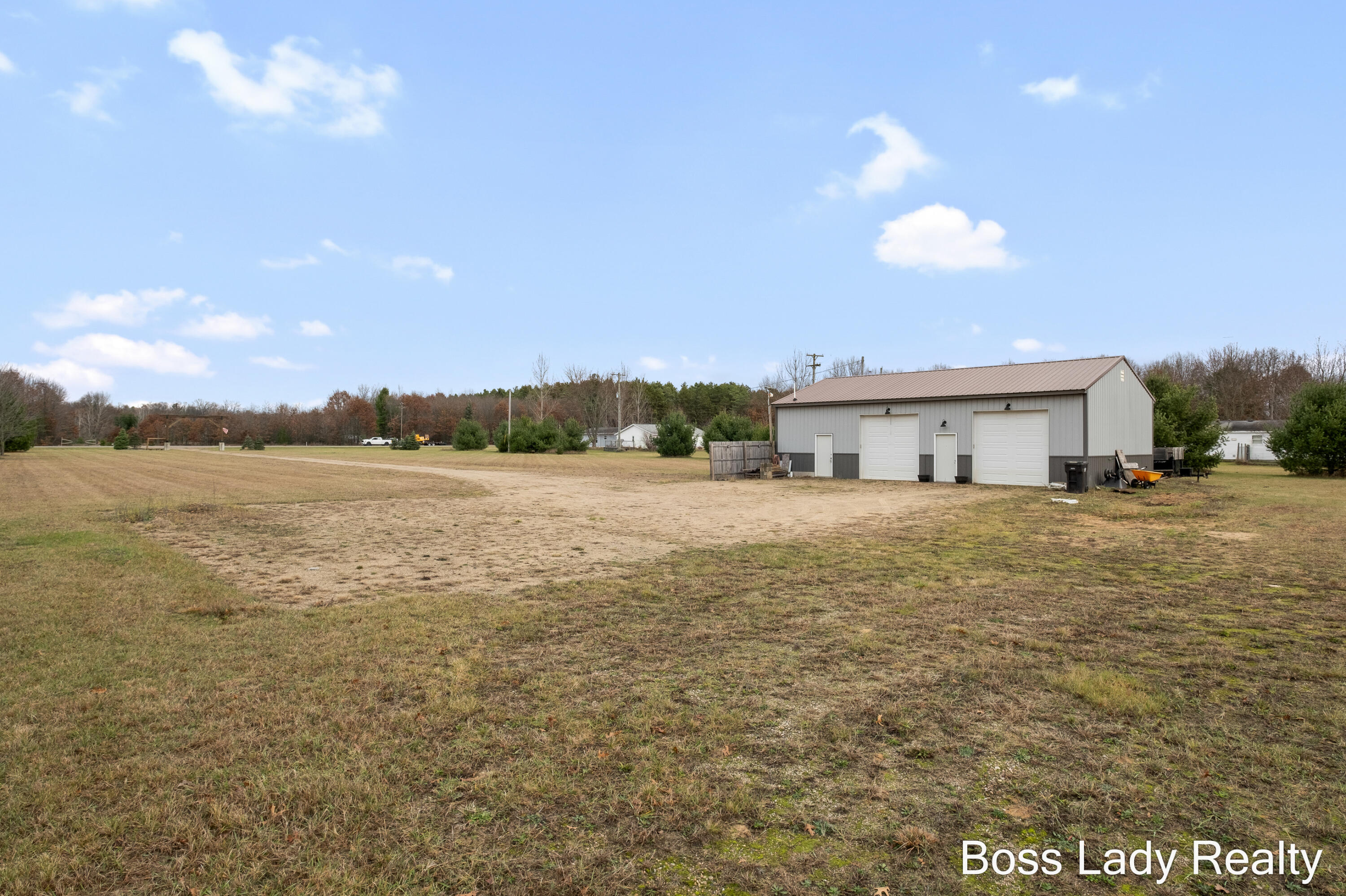 18565 Howard City Edmore Road Property Photo 24