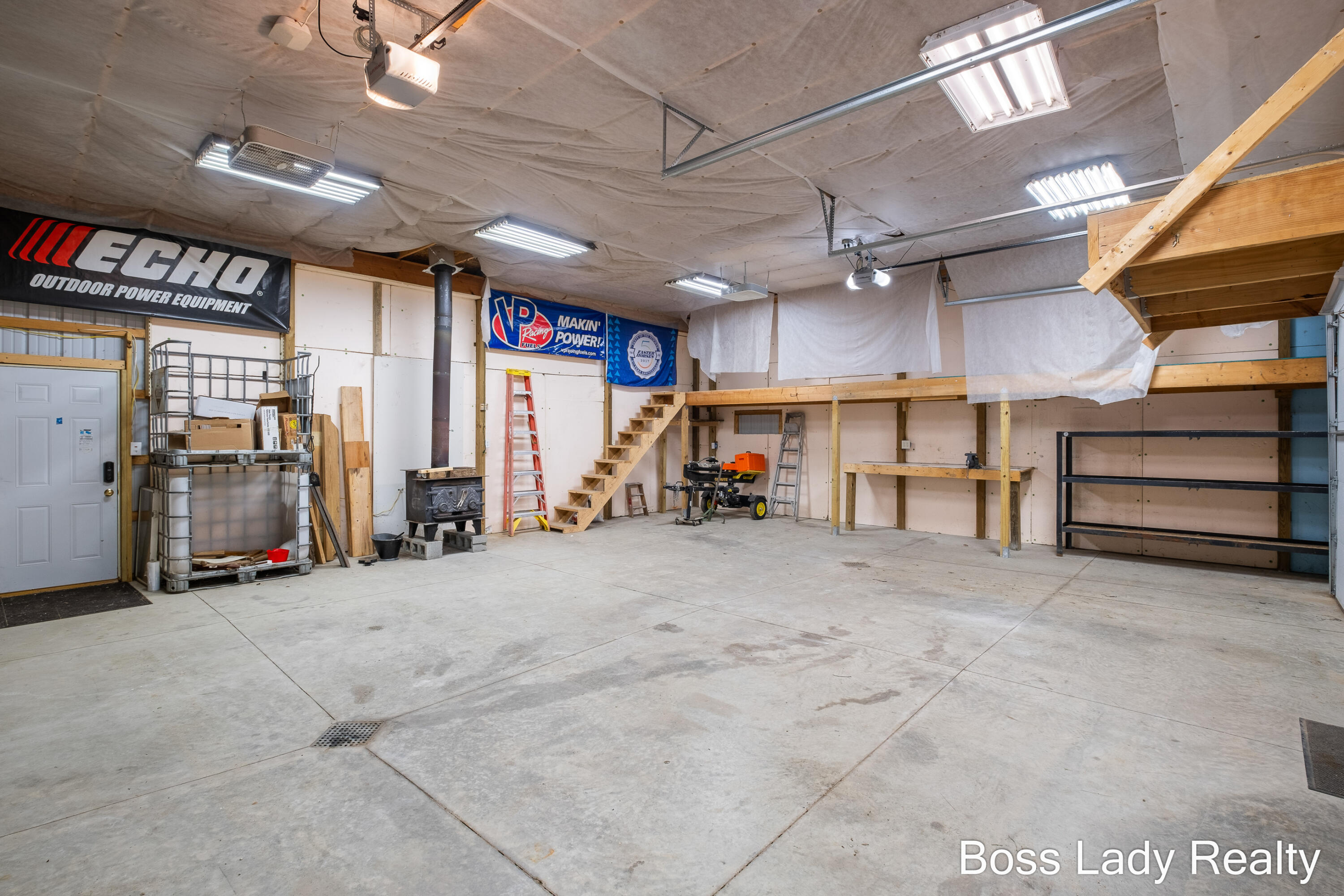 18565 Howard City Edmore Road Property Photo 31