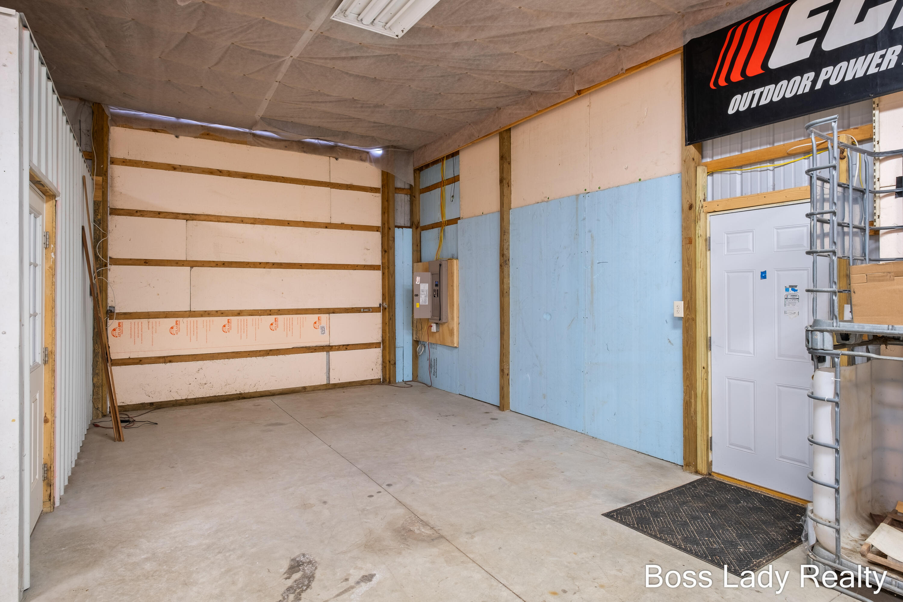 18565 Howard City Edmore Road Property Photo 33