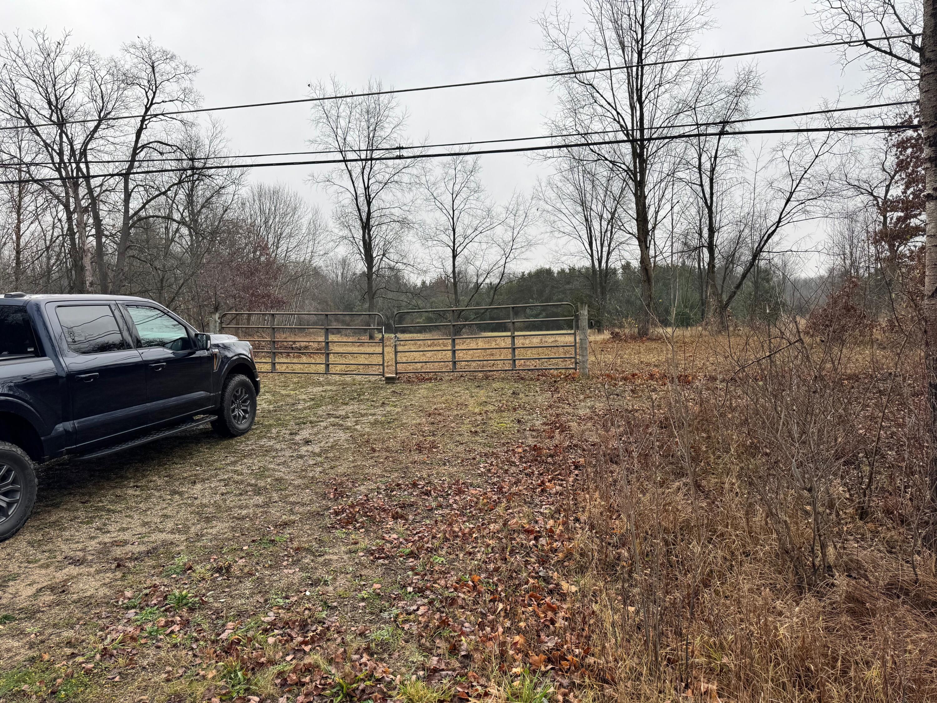 9163 M-20 Property Photo 4