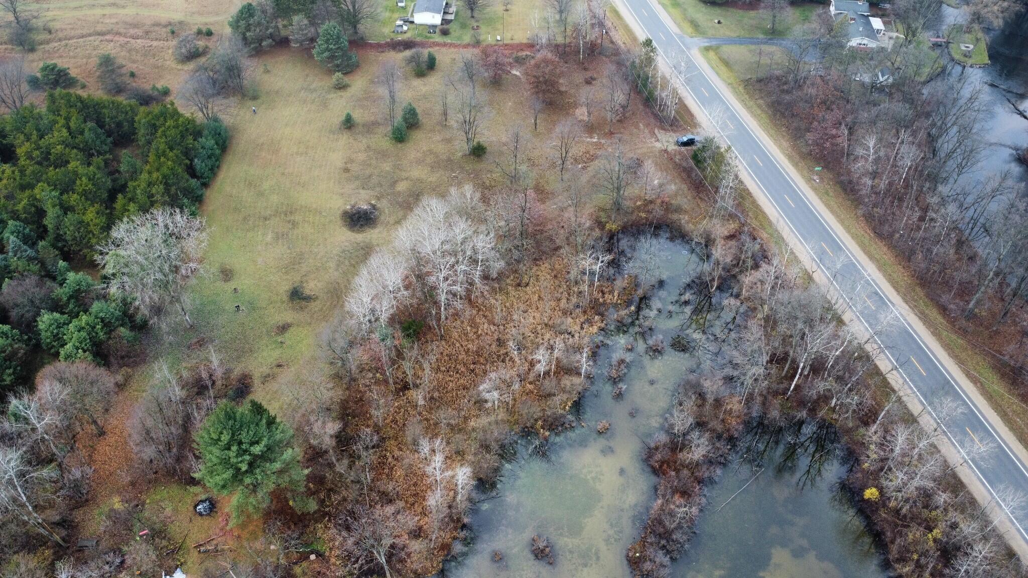 9163 M-20 Property Photo 13