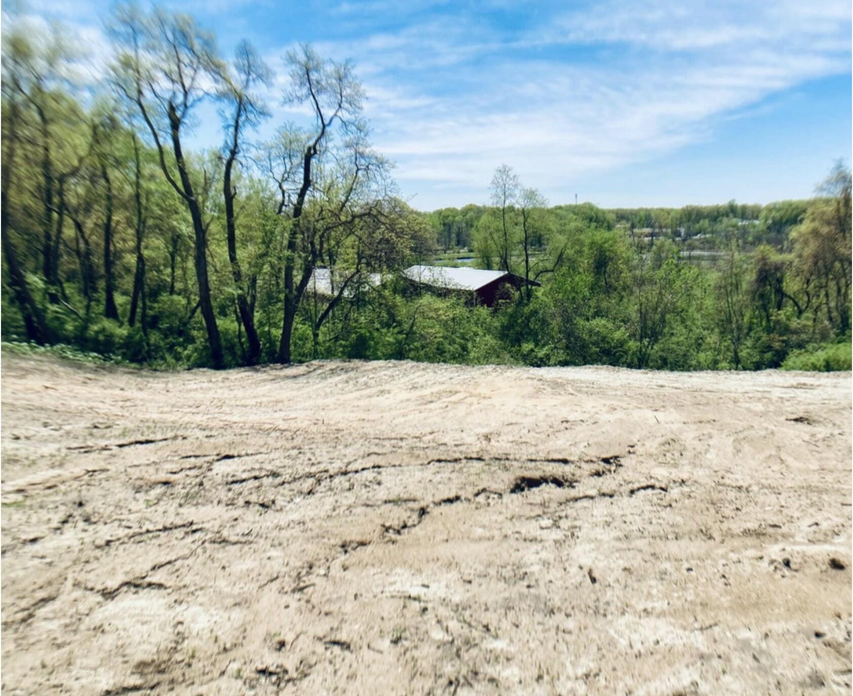 10874 Basswood Drive Property Photo 4