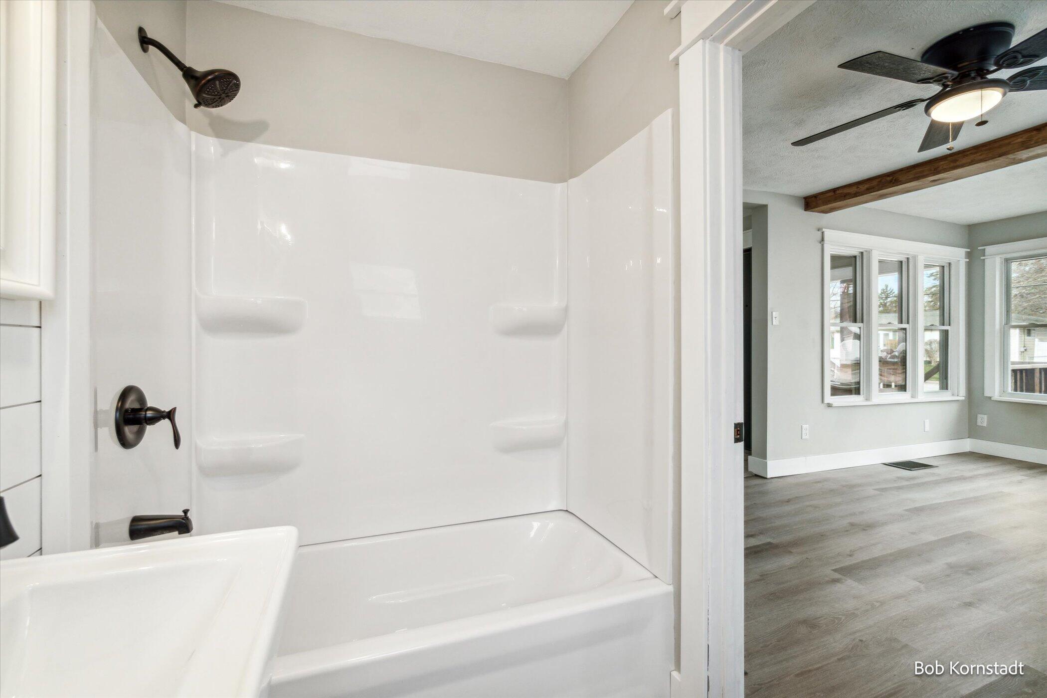 1337 Marquette Avenue Property Photo 22