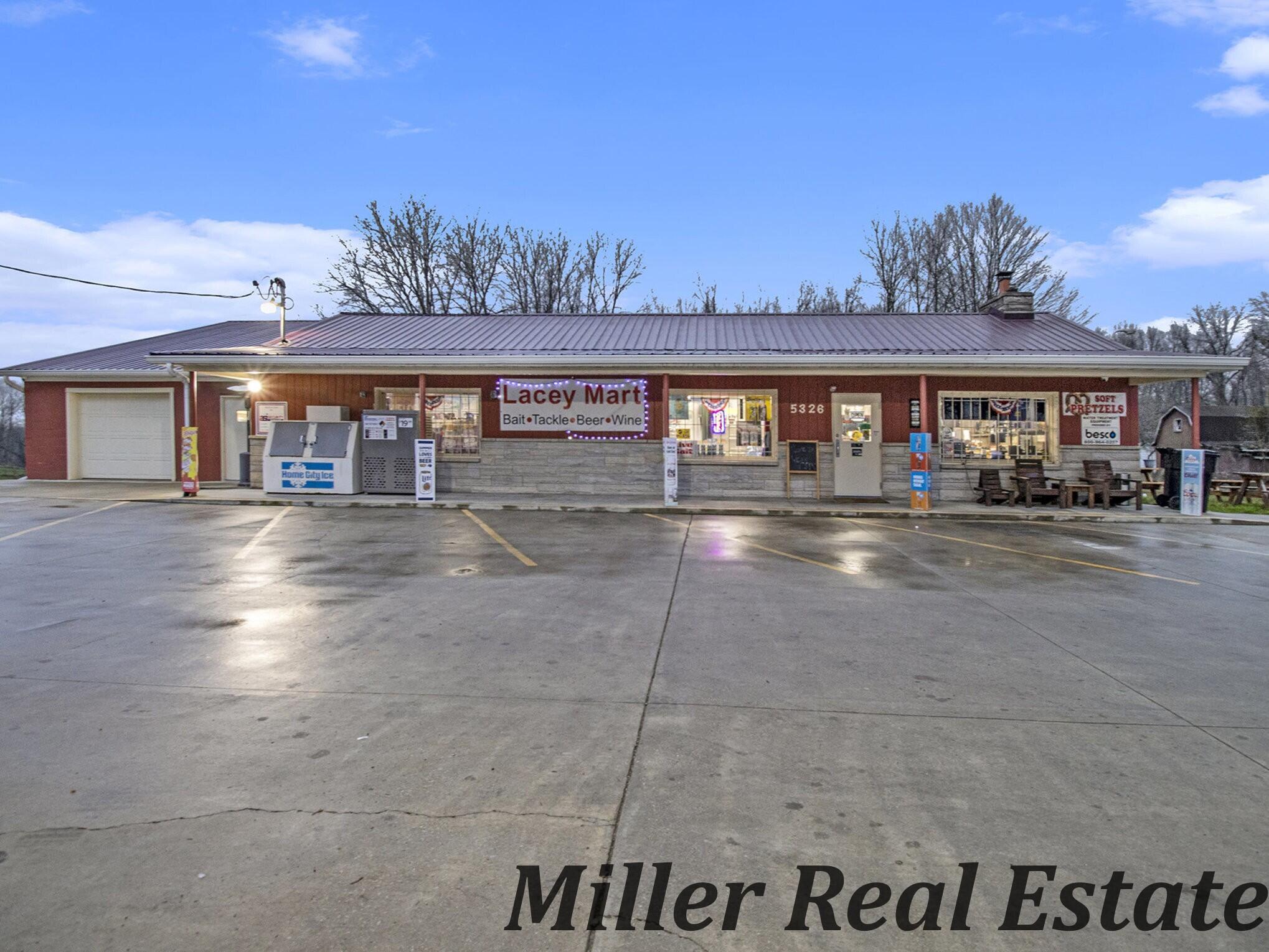 5326 Lacey Road Property Photo