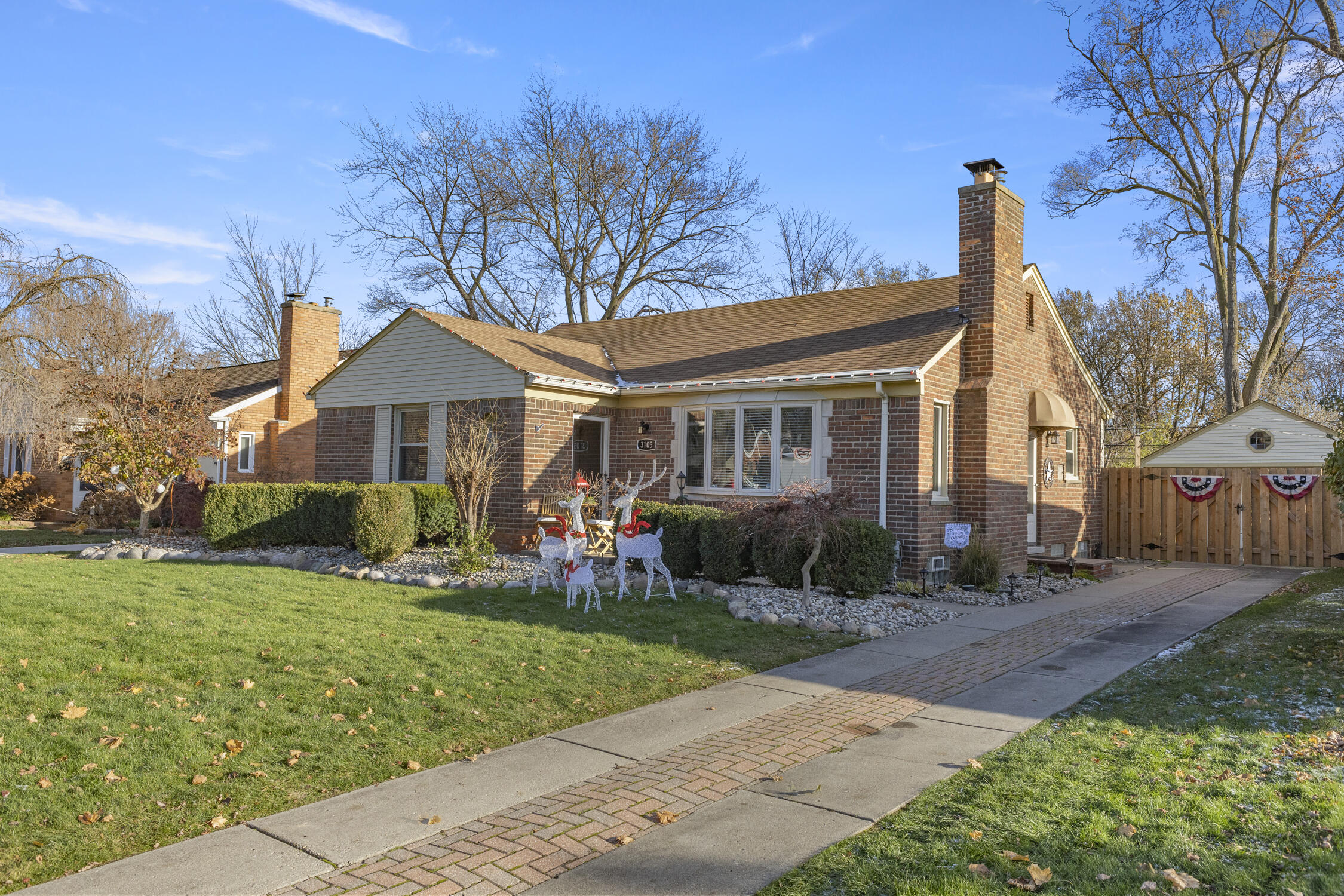 3105 Woodslee Drive Property Photo 1